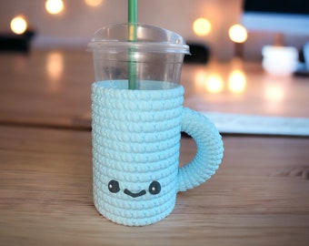 Crochet-Pattern Drink Carrier Mug with a Smile - 3d printed - Cute Gift Idea!