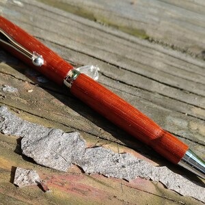 Handgedraaide pen-Padauk