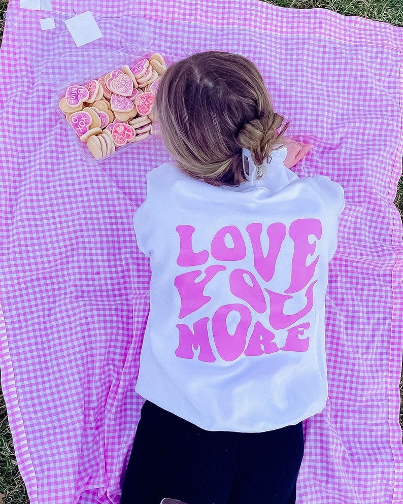 Love Graphic Crewneck