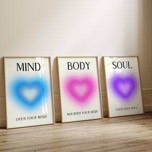 Mind Body Soul Retro Heart Aura Poster 3 Piece Wall Art, Aura Energy Spiritual Gradient Wall Art, Set of 3 Prints Y2K Aesthetic Room Decor