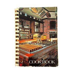 South Holland IL Village Evangelical Free Church Cookbook 1982 Centennial