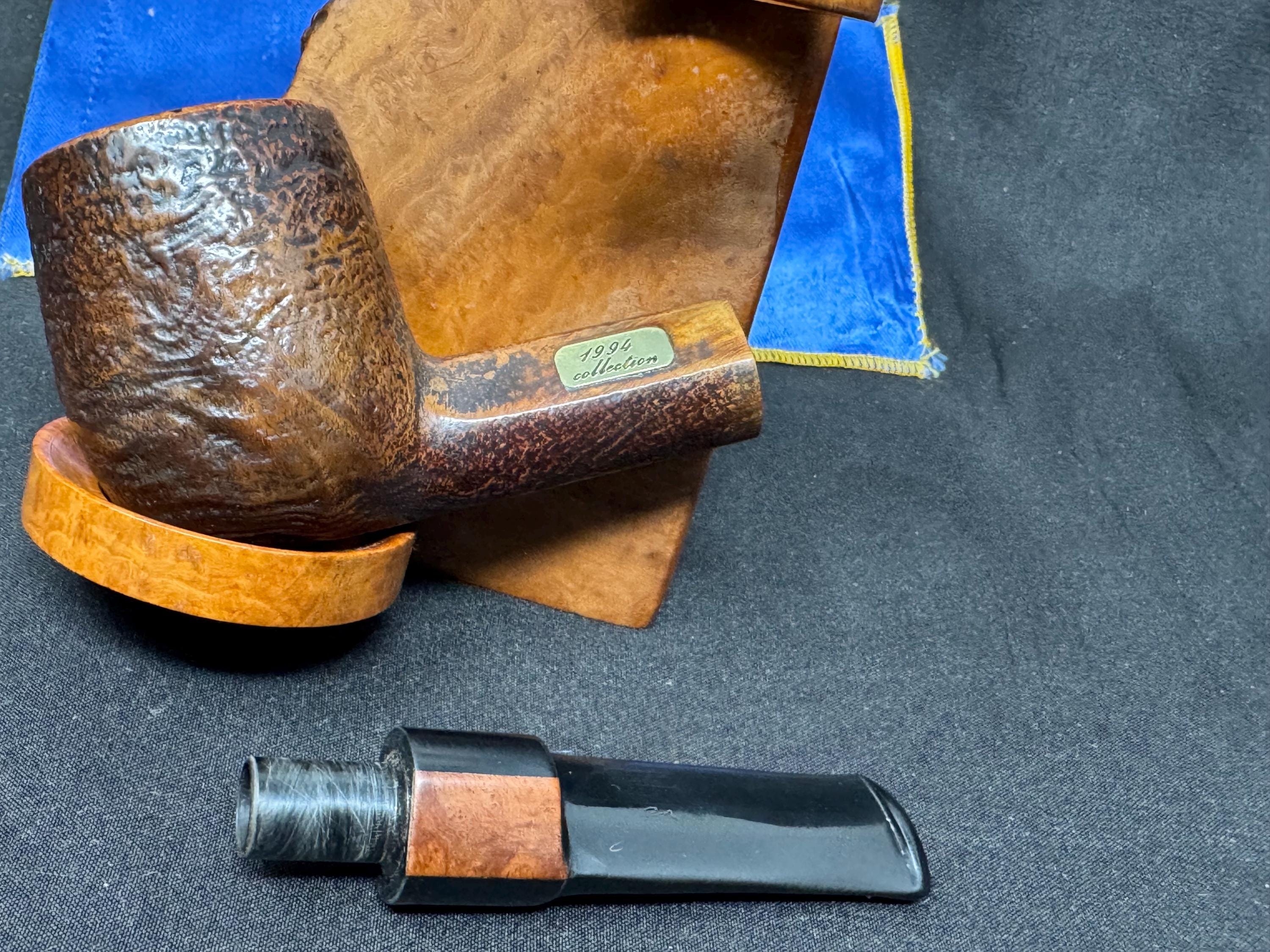 Savinelli Collection 1994 Sandblasted Billiard | Limited Annual Edition | Brass Placard | Italian Masterpiece for Collectors.SKU-246 8