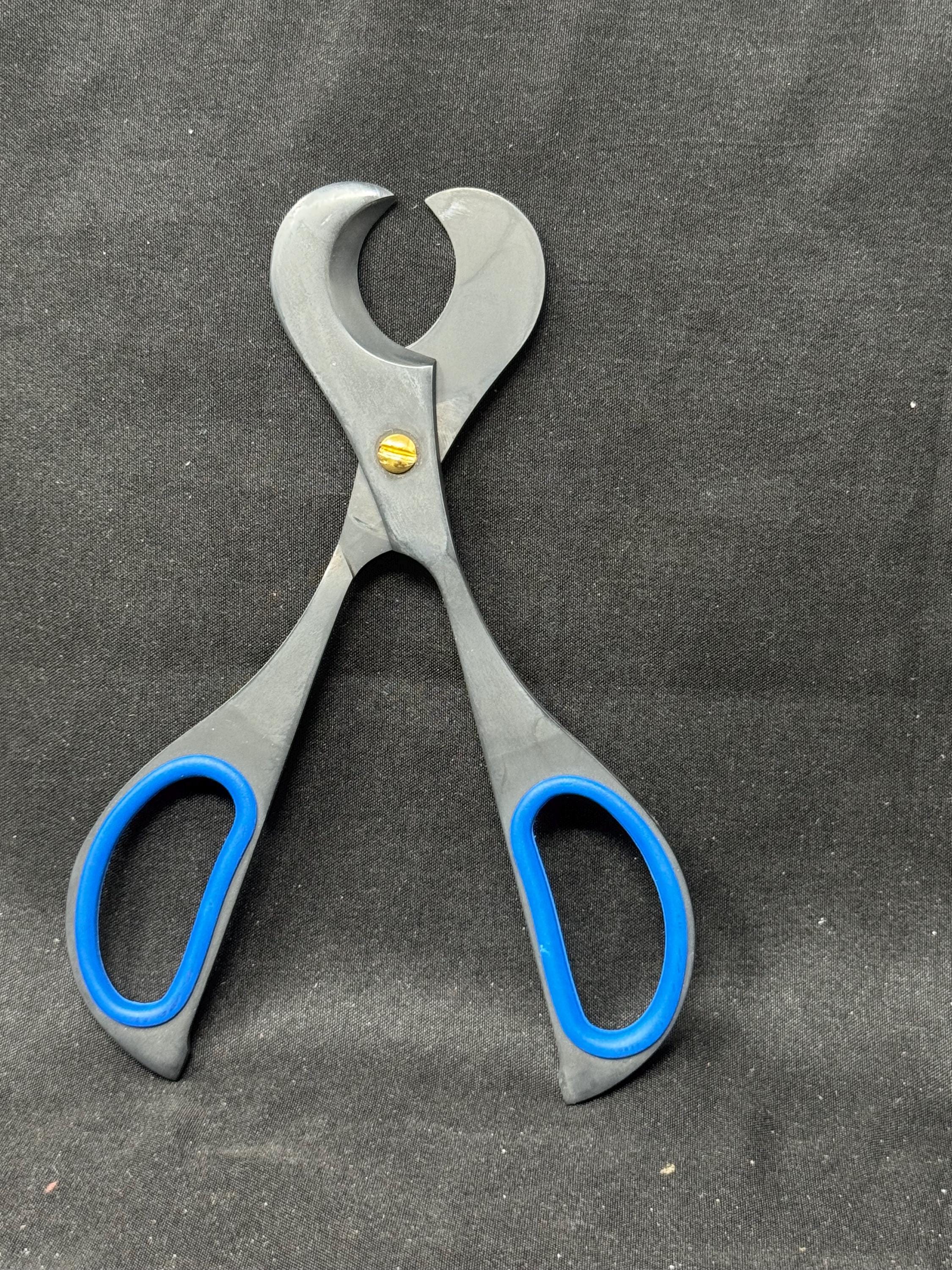 German Black Metal Cigar Scissors - Solingen Precision Cutter, circa 1900s 3