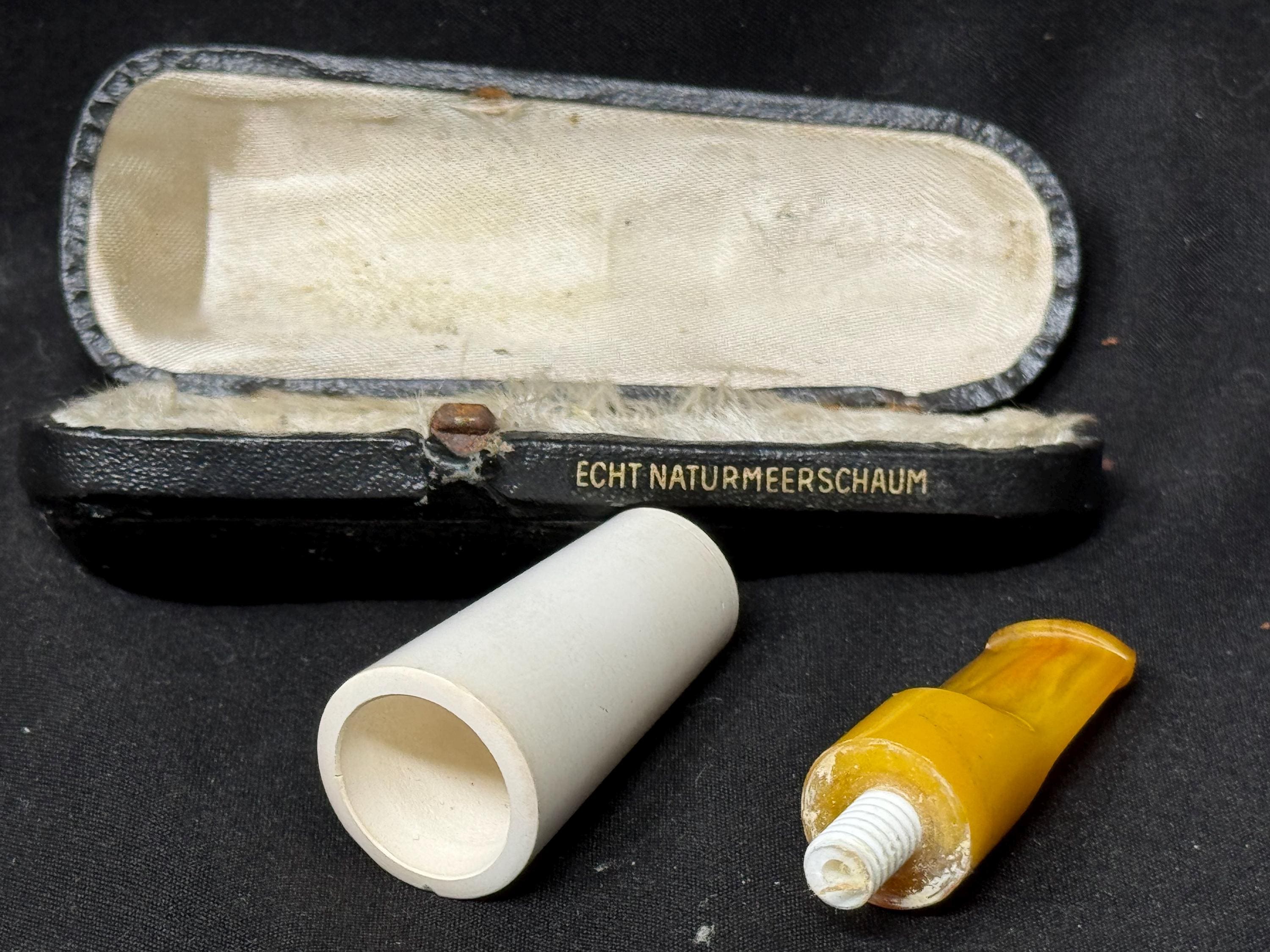 Smooth Meerschaum Cigar Holder - S. Yanik Style - with Antique Case. SKU-126 2