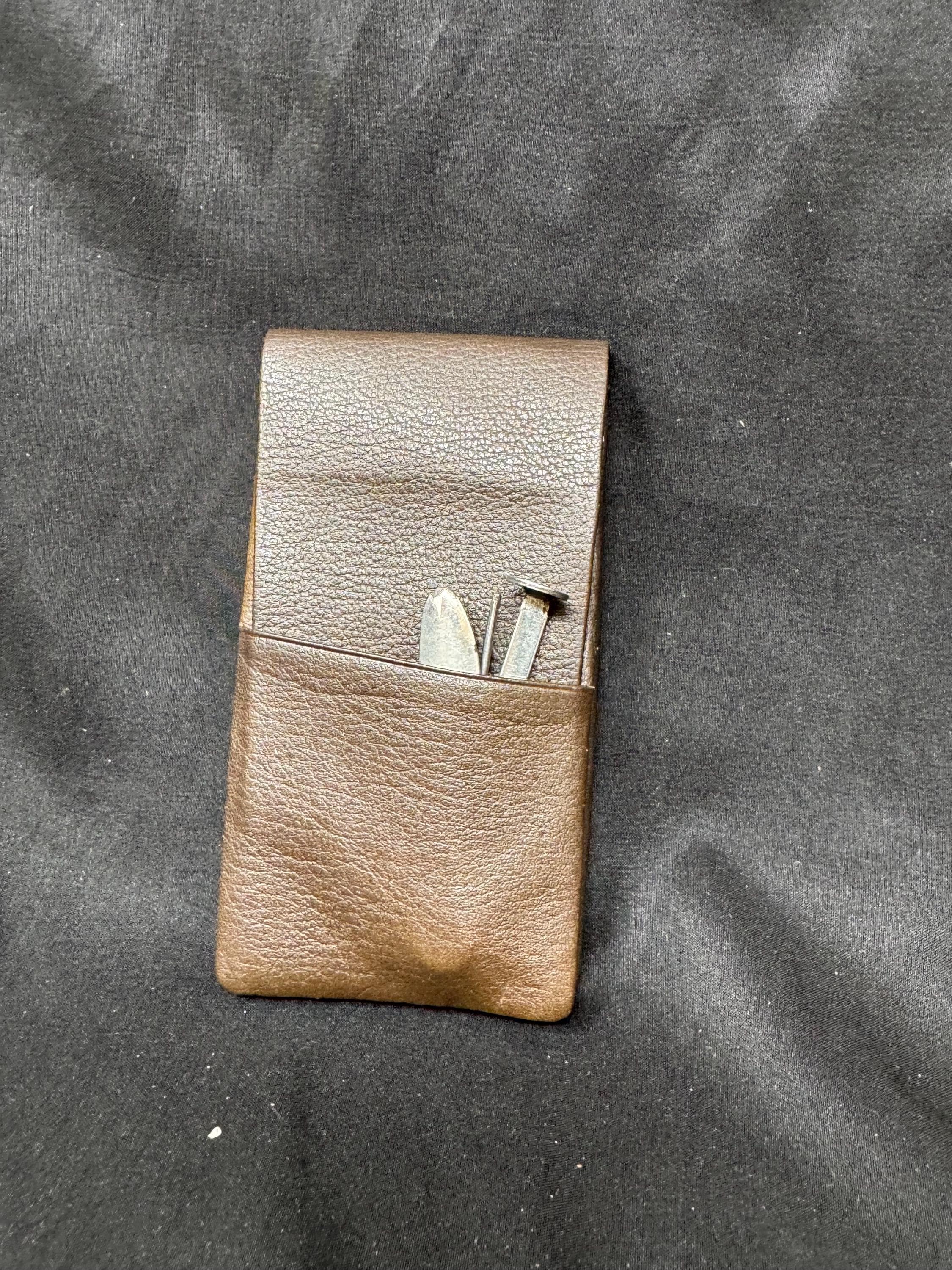 German Leather Cigar Case, 3-Slot Portable Travel Holder, Coffee Finish, c.1980s 8