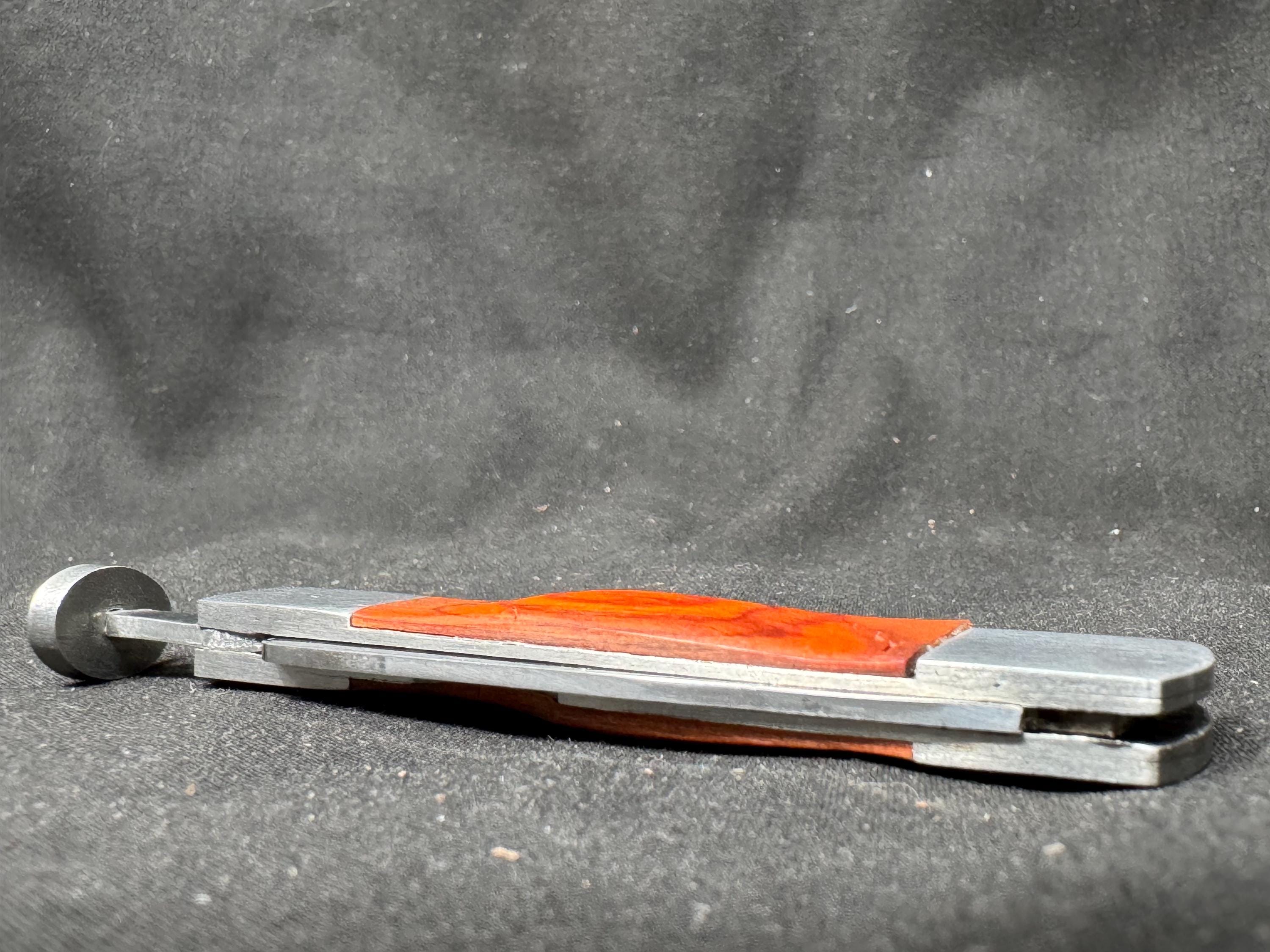 Gentleman's Companion Mid-Century Modernist 3-in-1 Pipe Tool | Wood-Grain Acrylic & Steel 2