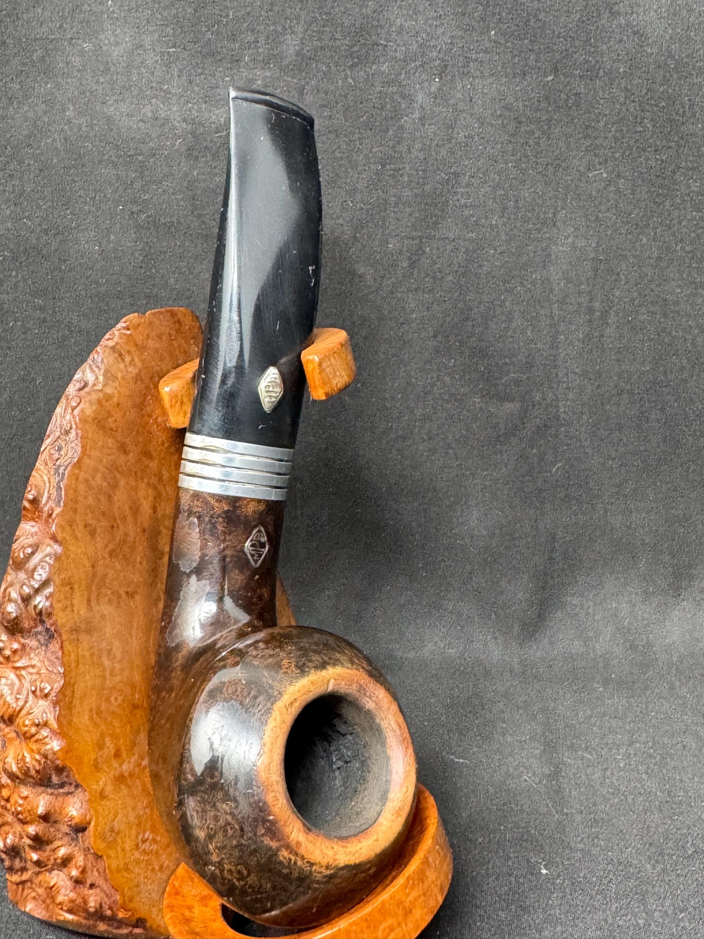 MPB Nova Pure Natural 134 Italian Estate Pipe, 1956-1968, Diamond Stem Mark