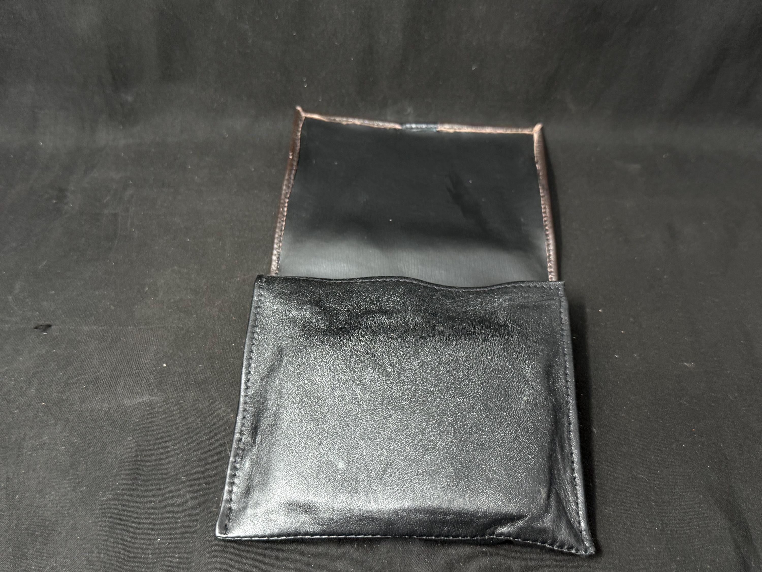 Mid-Century Leather Tobacco Caddy | Genuine Hide Single-Pocket Cellar | 2oz+ Capacity 4
