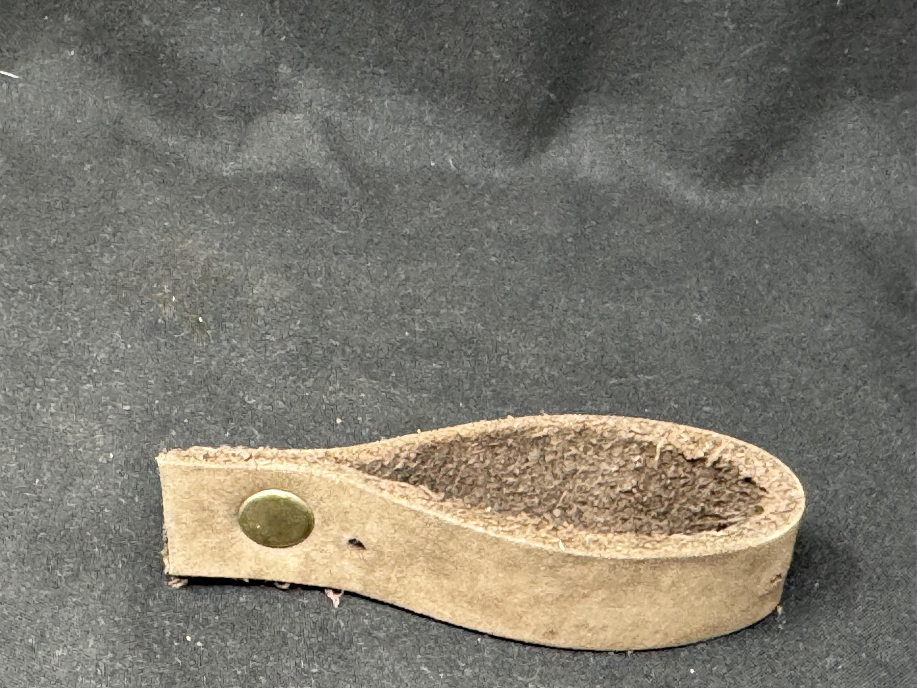Artisan's Perch Handmade Full-Grain Distressed Leather Pipe Stand - SKU-159 2