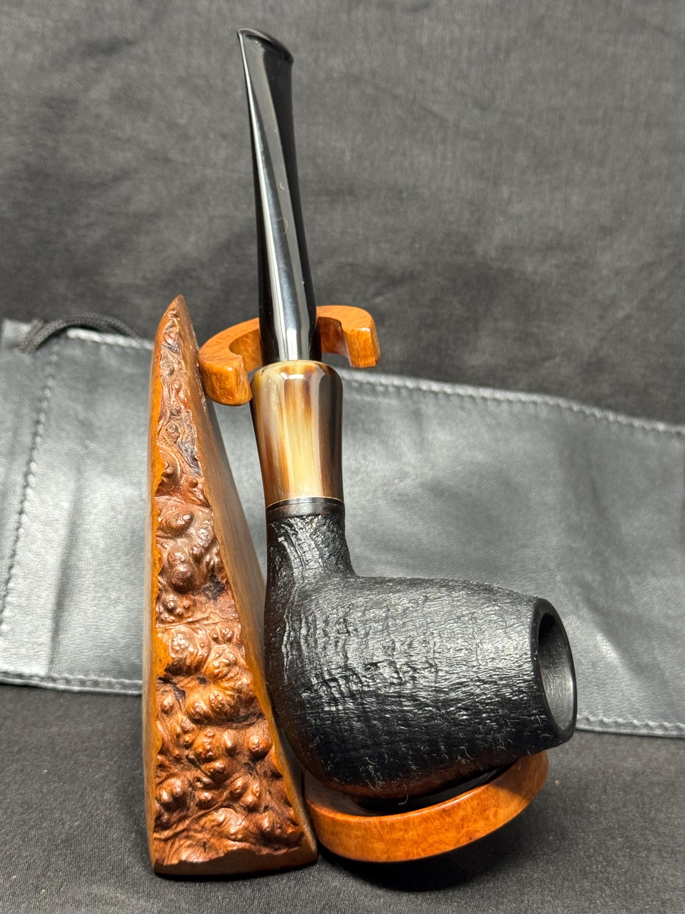 Jurgen Moritz Freehand 323 Sandblast Egg - German Artisan Collector Grade 5
