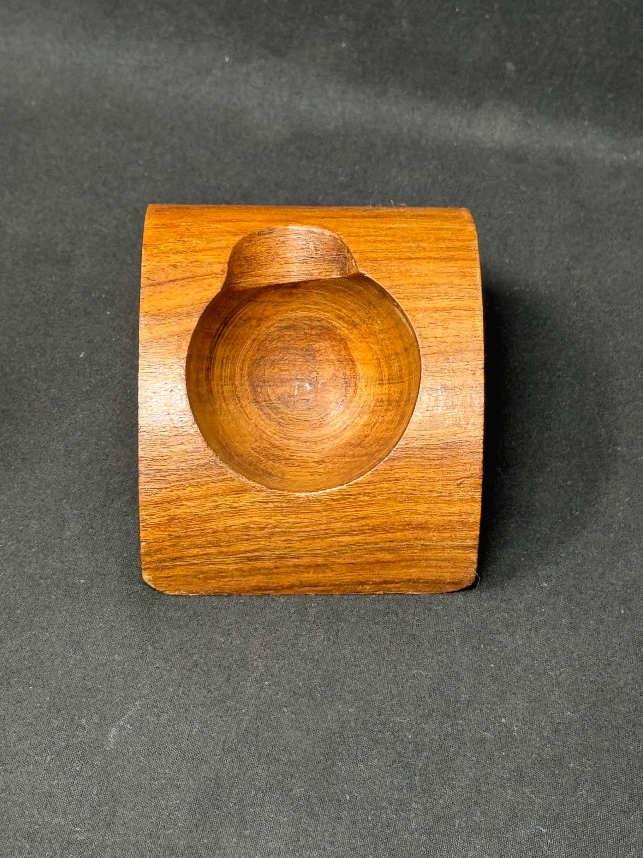Mid-Century Modern Sculptural Pipe Stand | Single-Piece Briar | Minimalist Form 8