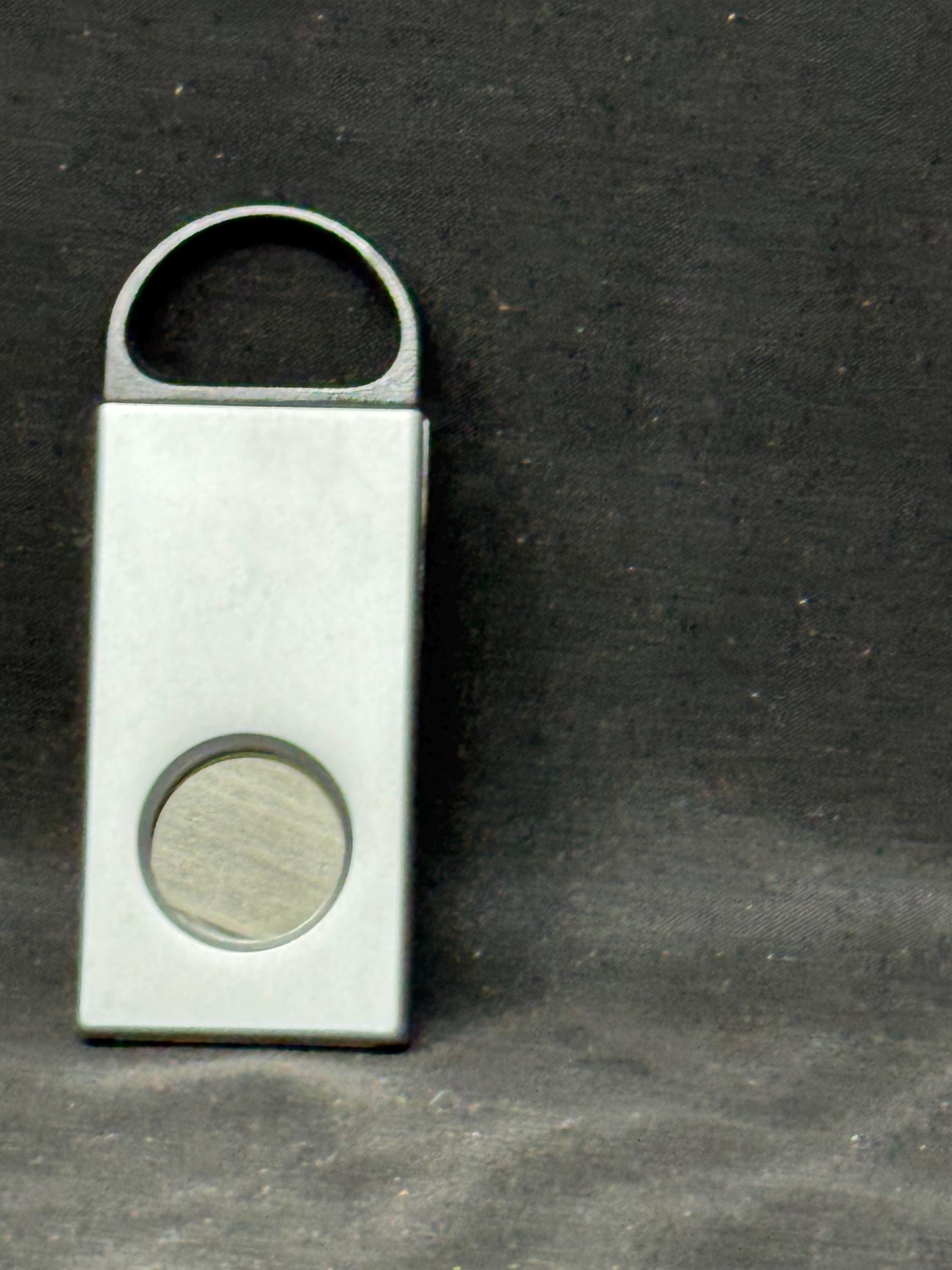 Art Deco Bakelite & Nickel Guillotine Cigar Cutter | 1920-1930s Tobacciana 3