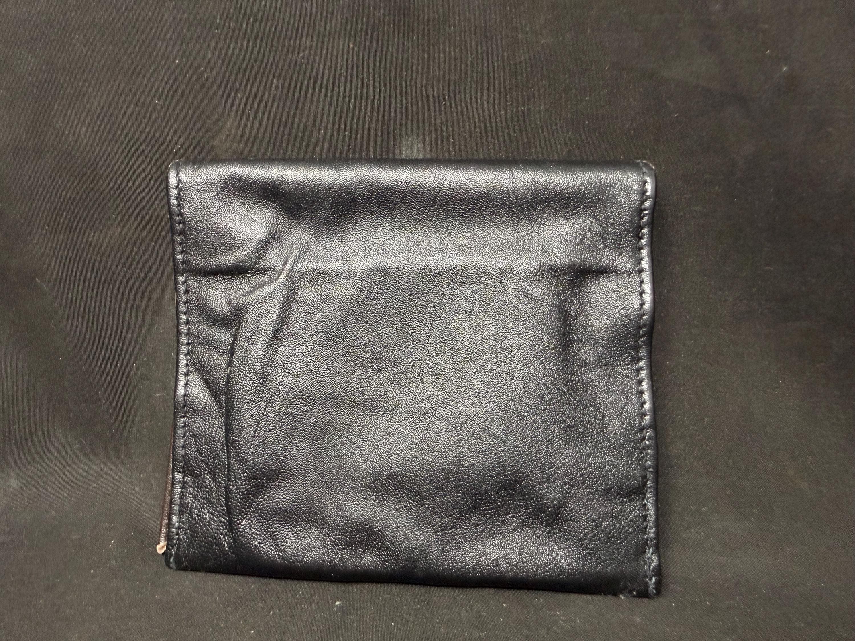 Mid-Century Leather Tobacco Caddy | Genuine Hide Single-Pocket Cellar | 2oz+ Capacity 6