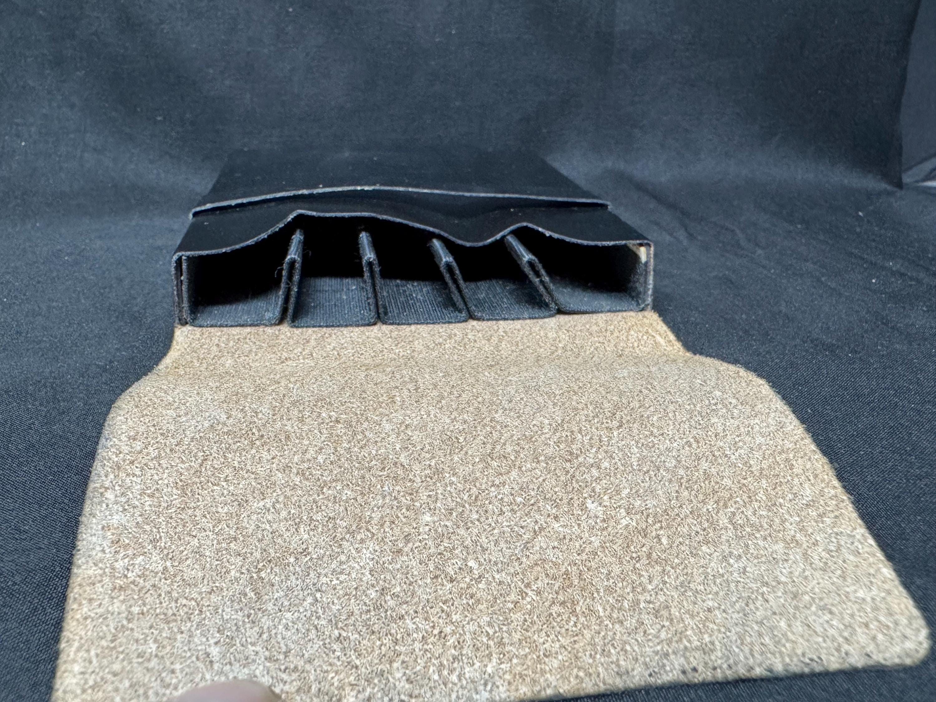 German Leather Five-Cigar Travel Case, Offenbach - Rigid Construction, Individual Compartments 8
