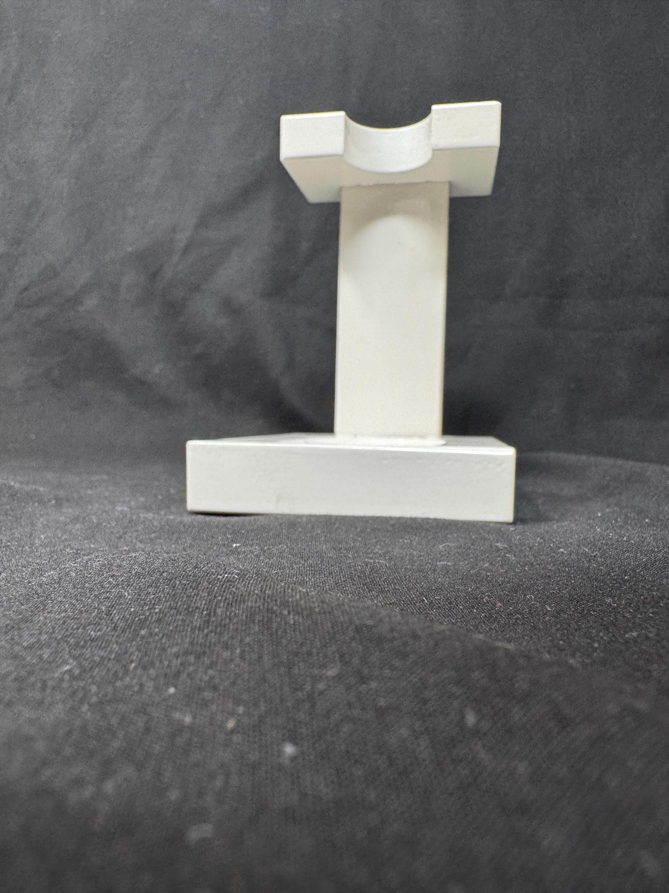 Mid-Century Modern Solitaire Pipe Stand - NOS Ivory White Glass Finish Architectural Display 10