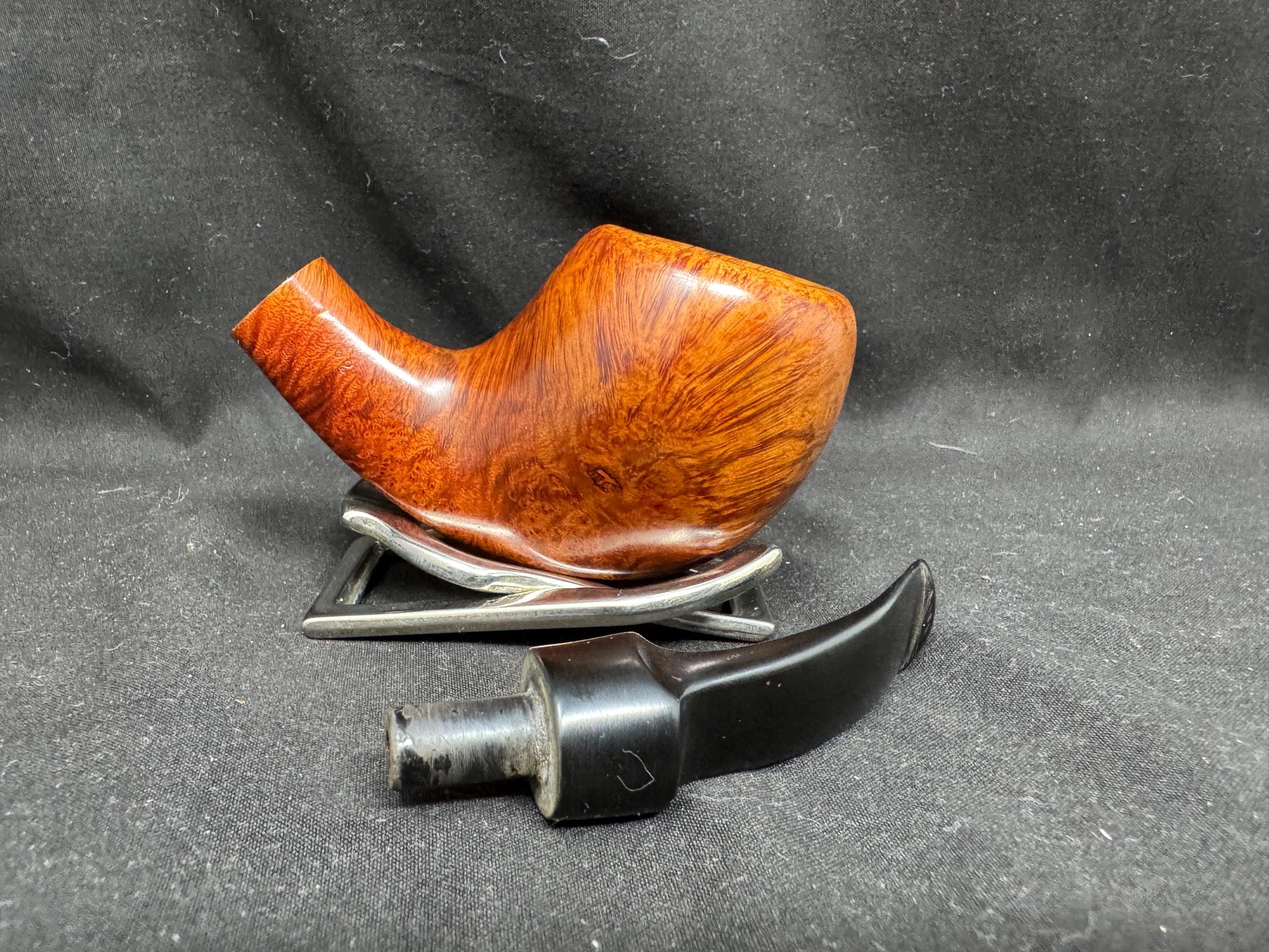 Stanwell Royal Briar Bent Acorn Shape 22 Smooth 1950s-1970s – Estate Pipe 8