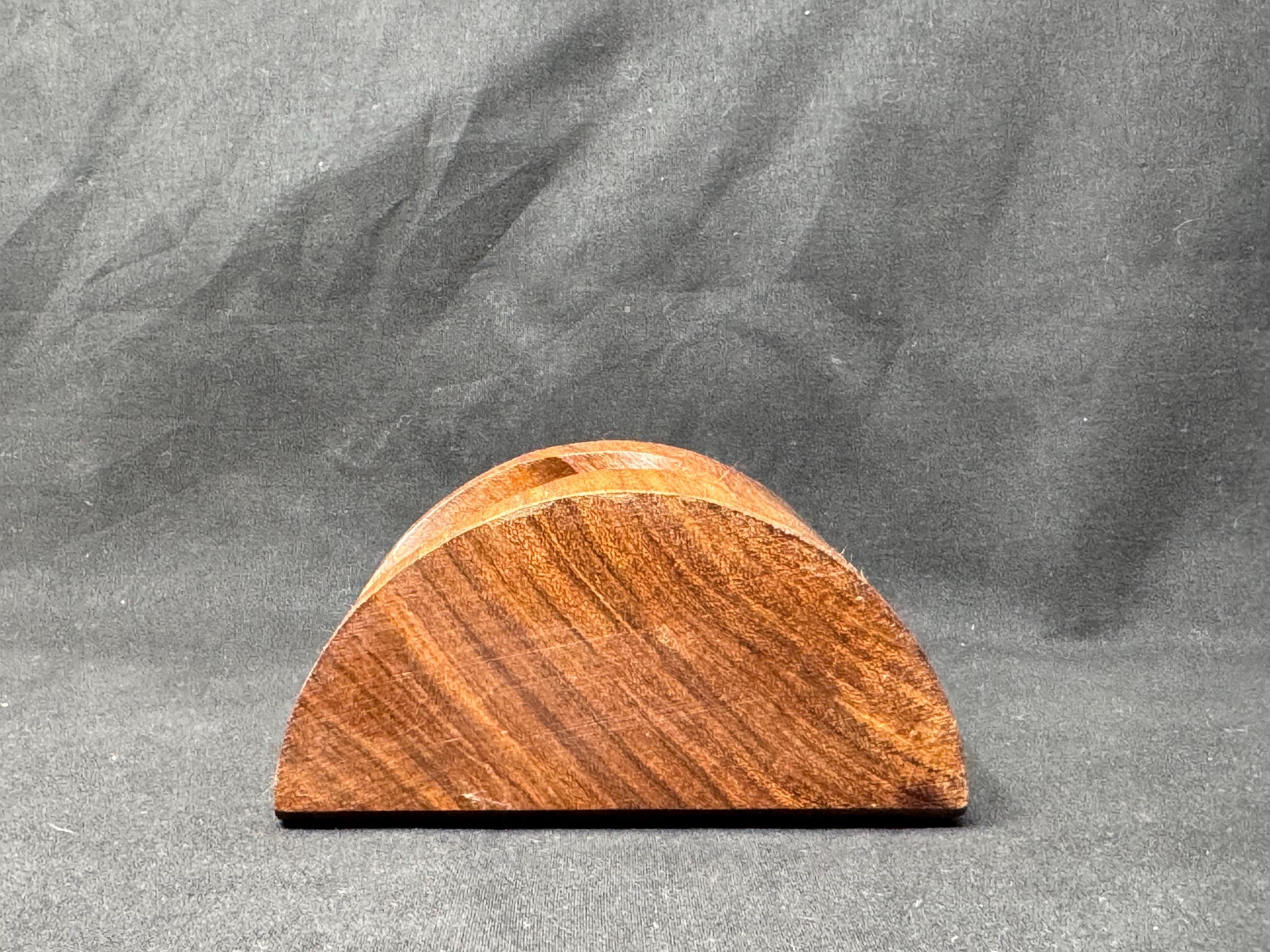 Mid-Century Modern Sculptural Pipe Stand | Single-Piece Briar | Minimalist Form 10