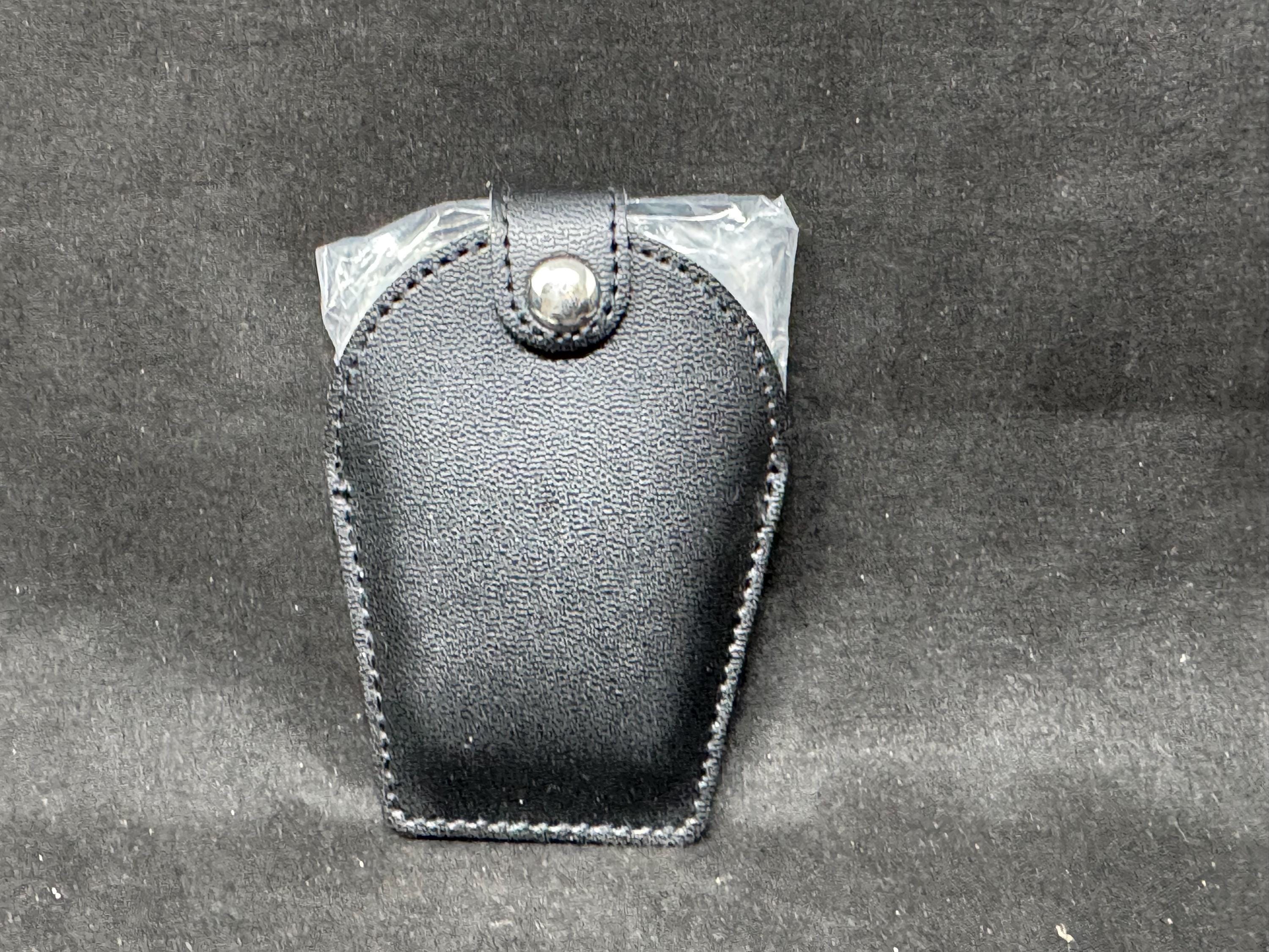 Metal Single-Pipe Stand with Scissor Mechanism and Leather Pouch - Portable Display Rest 2