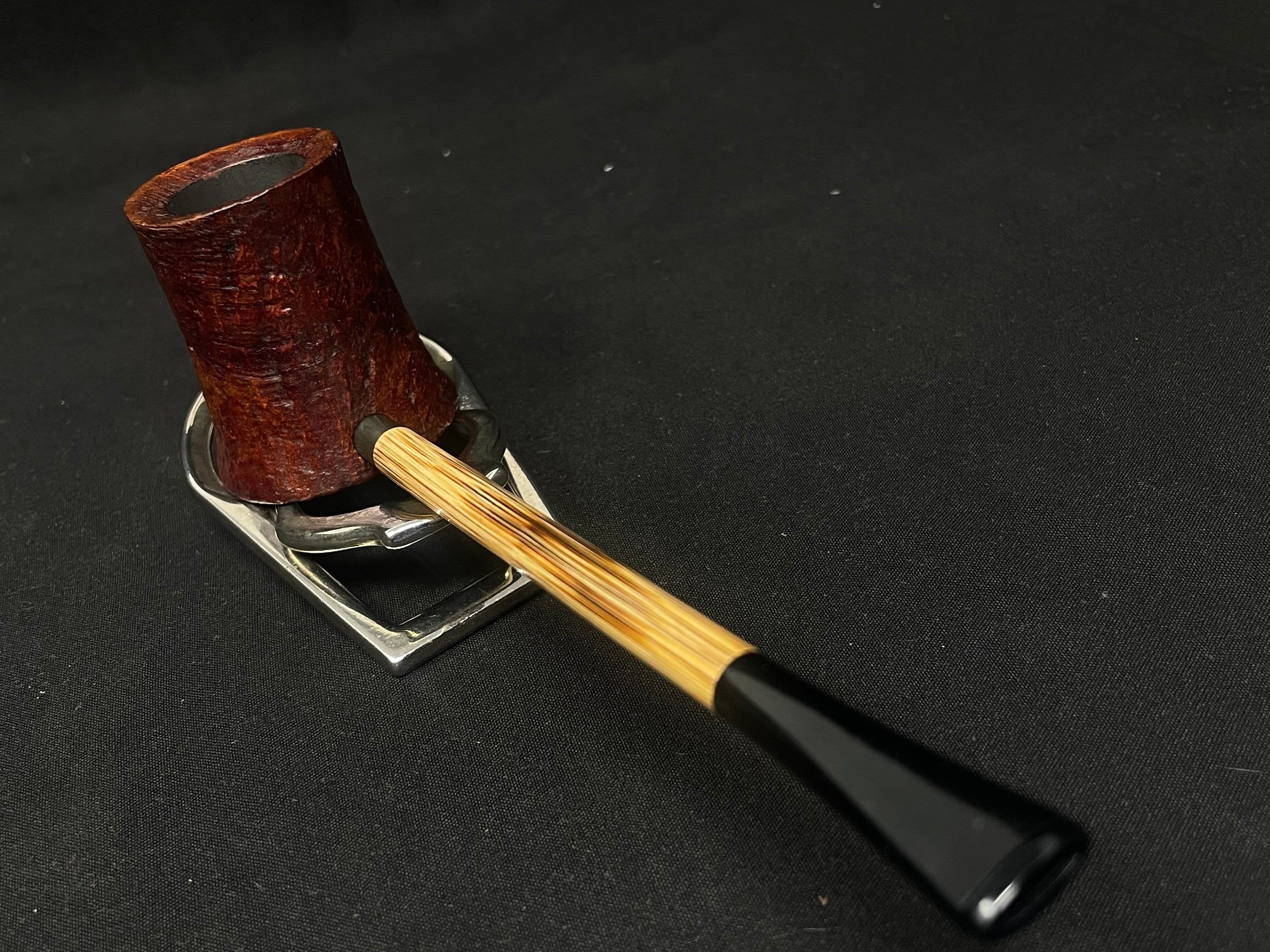 Handmade Sandblast Volcano Briar Pipe with Bamboo Shank - Unsmoked Estate 6