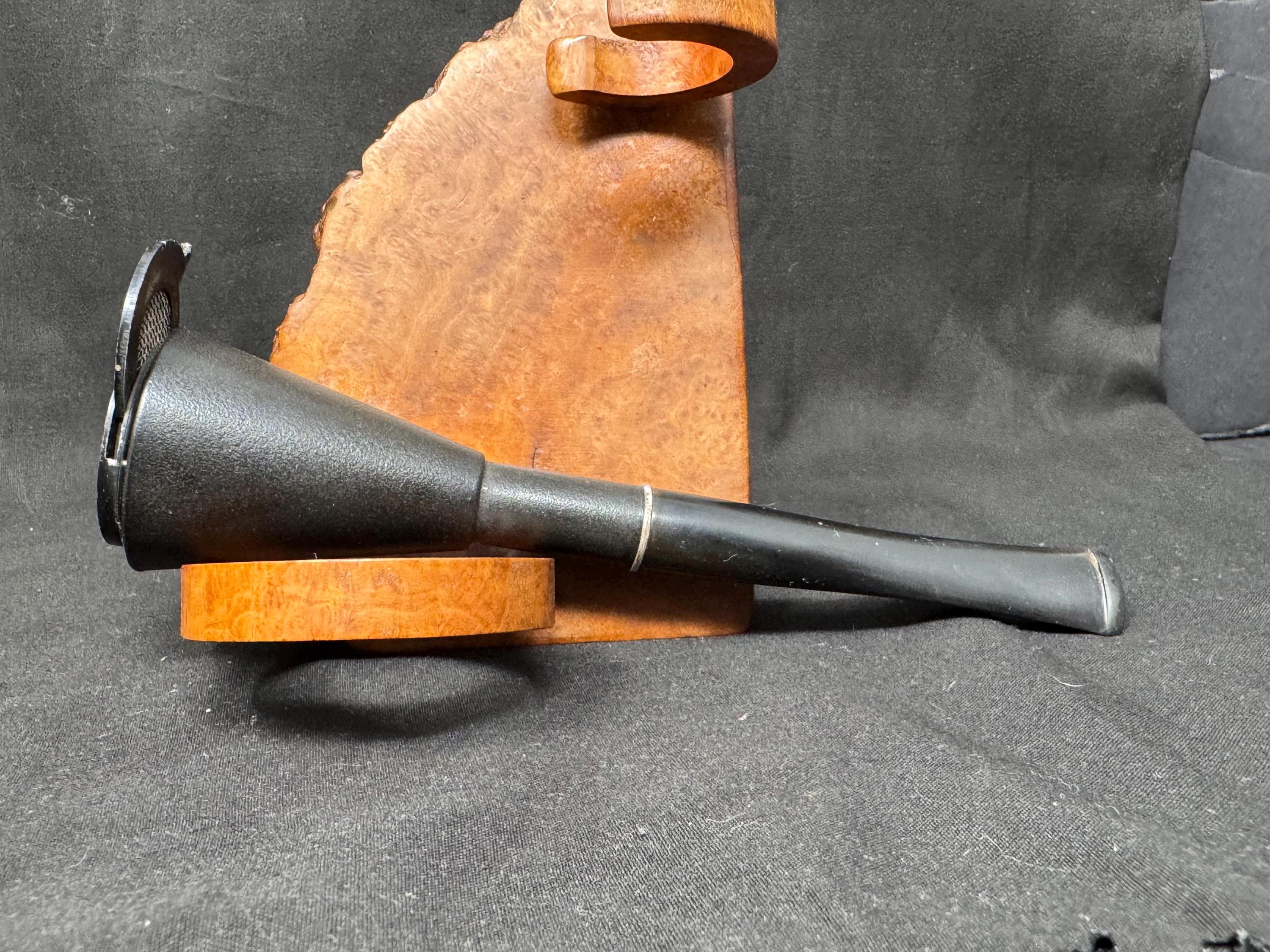 Swiss-Made Pipstar Black Sandblast Estate Pipe - Patented Cooling System 9