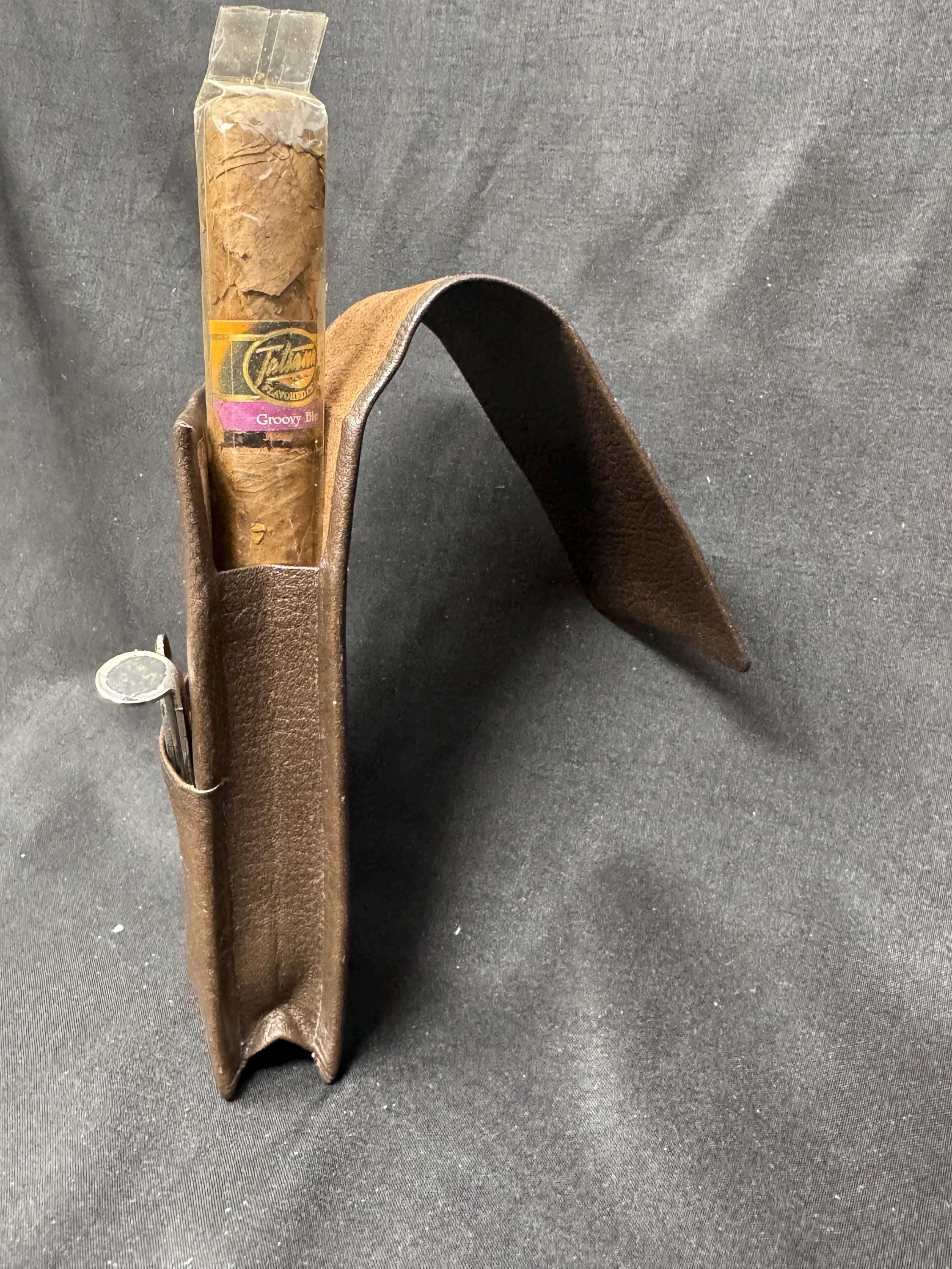 German Leather Cigar Case, 3-Slot Portable Travel Holder, Coffee Finish, c.1980s 6