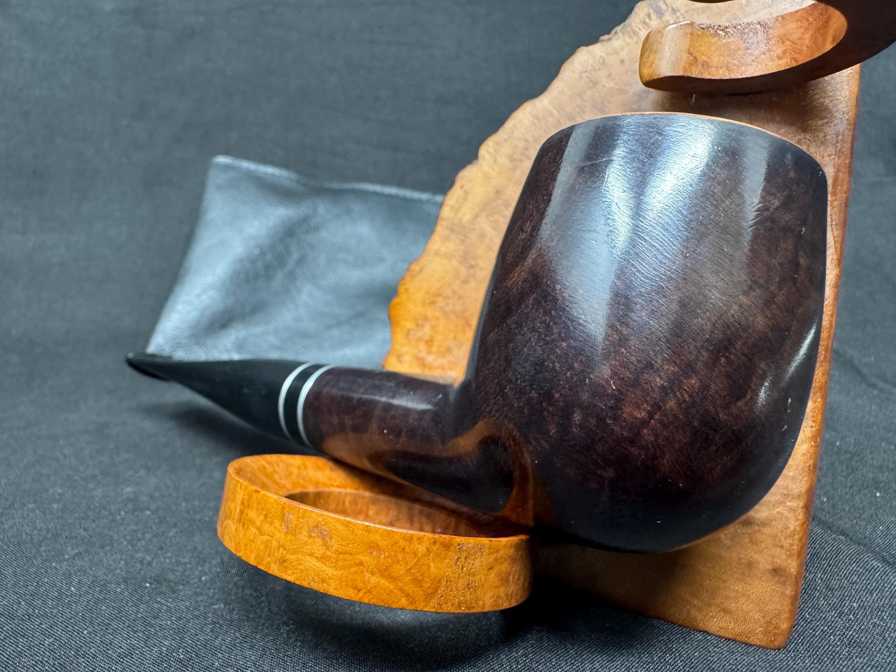 Collector’s Piece: VAUEN “Basic 1300” Straight Billiard | Germany | 9mm Filter | Acrylic Stem | Museum-Grade ConditionSKU-241 7