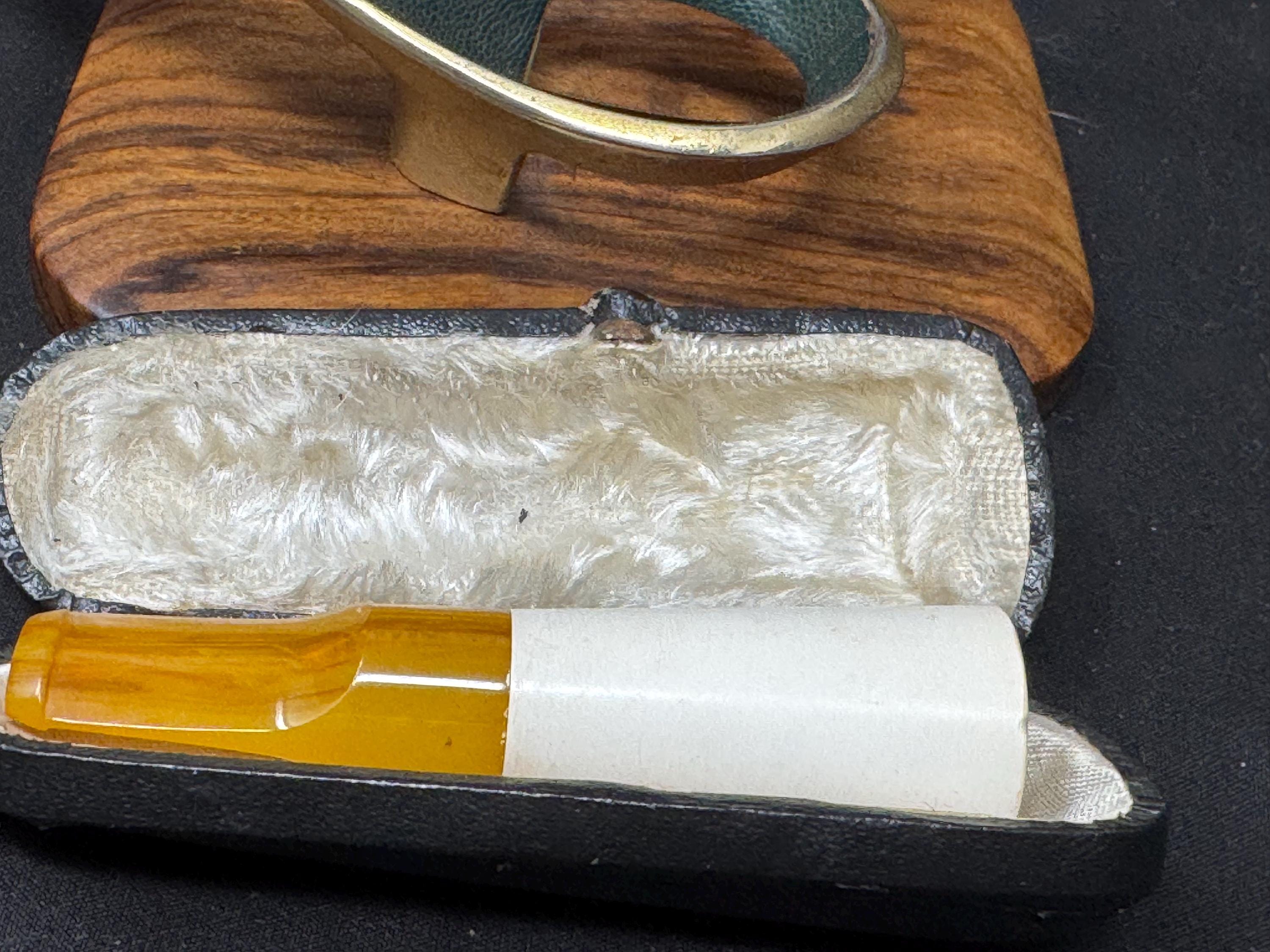 Smooth Meerschaum Cigar Holder - S. Yanik Style - with Antique Case. SKU-126 4