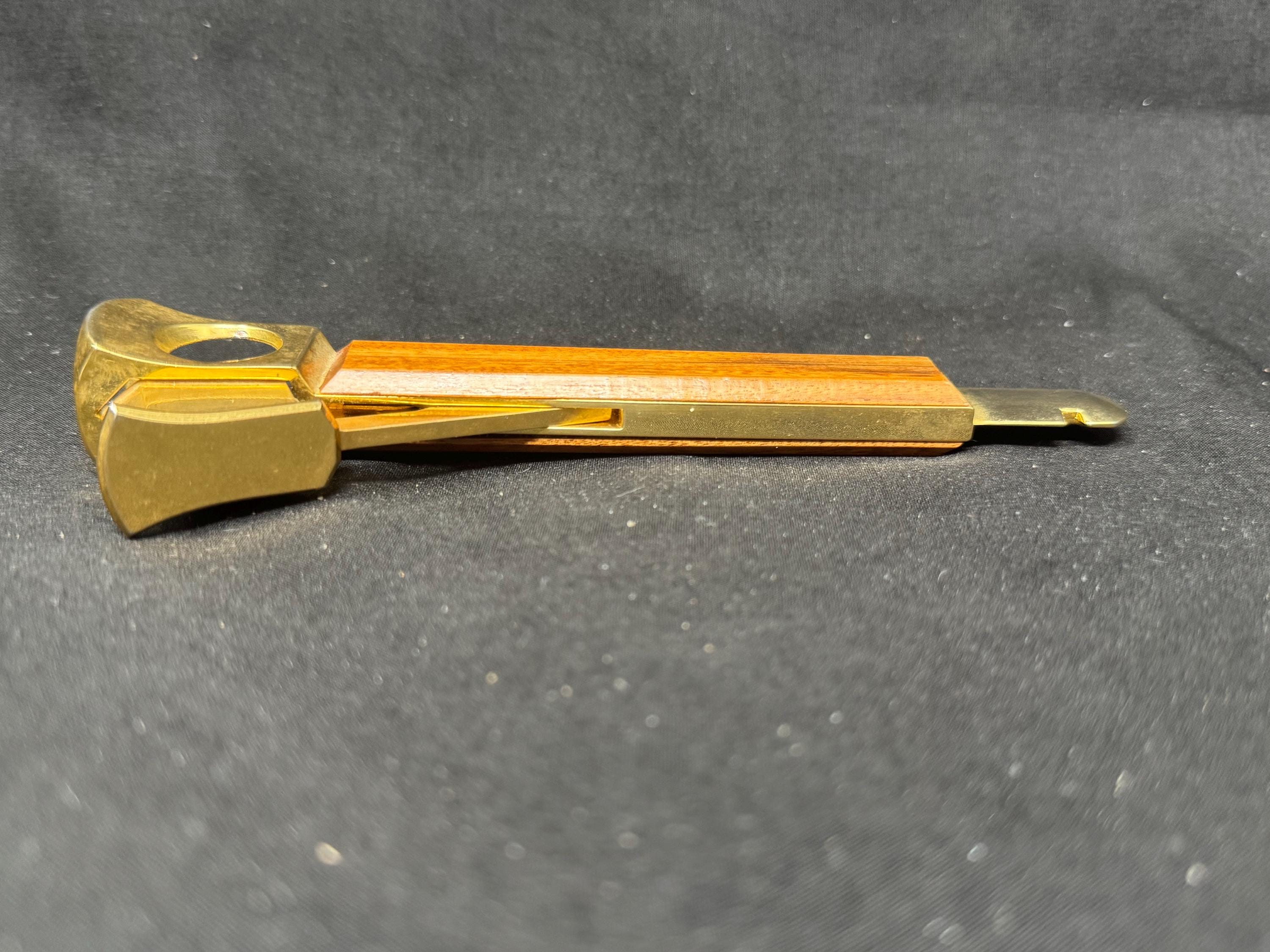 CTS Wolfertz Solingen Germany V-Cut Cigar Cutter, Gold-Tone, 1960s-1980s 6