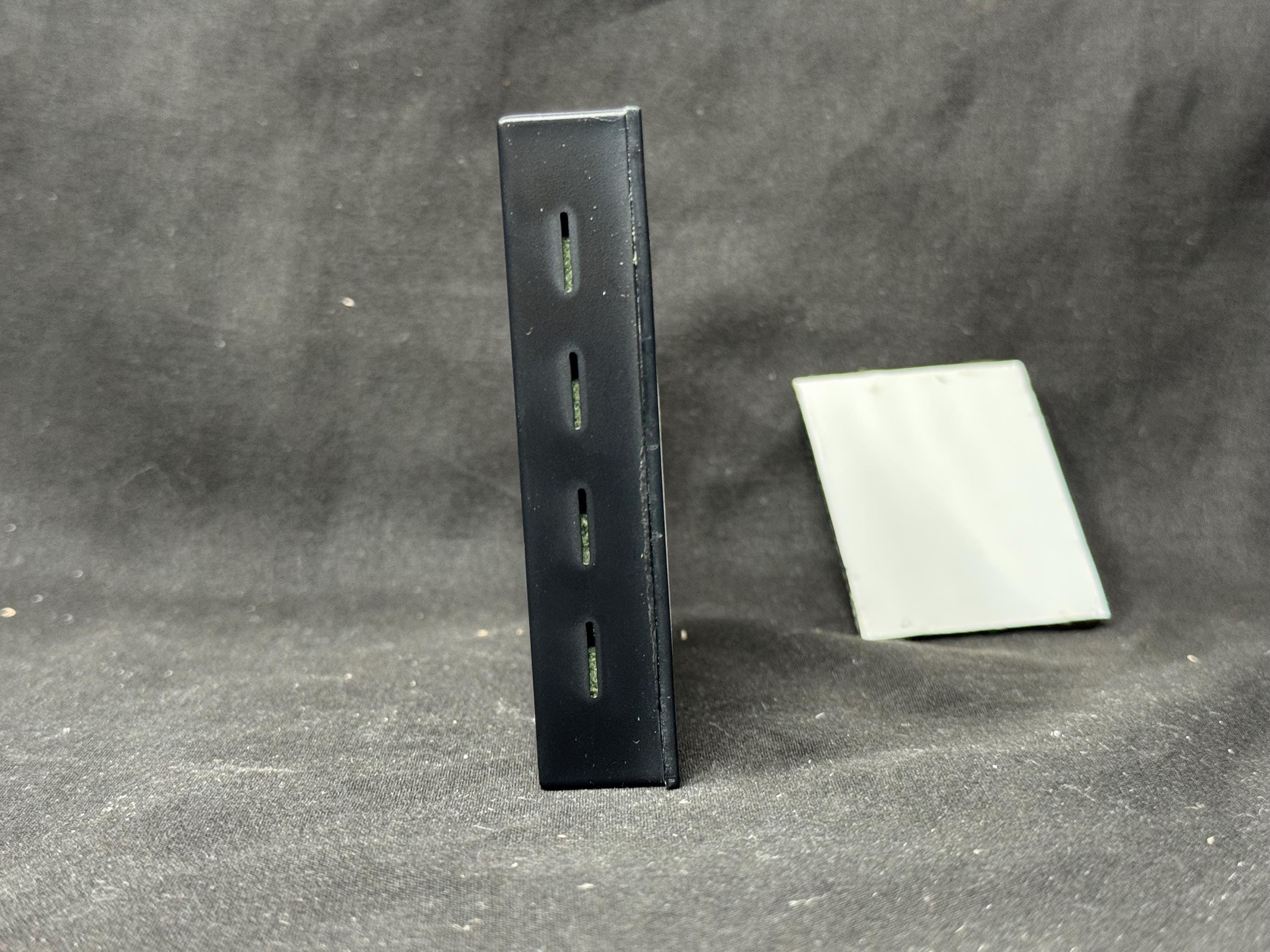 Self-Regulating Moisture System (Vintage Desktop Specimen).SKU-340 2
