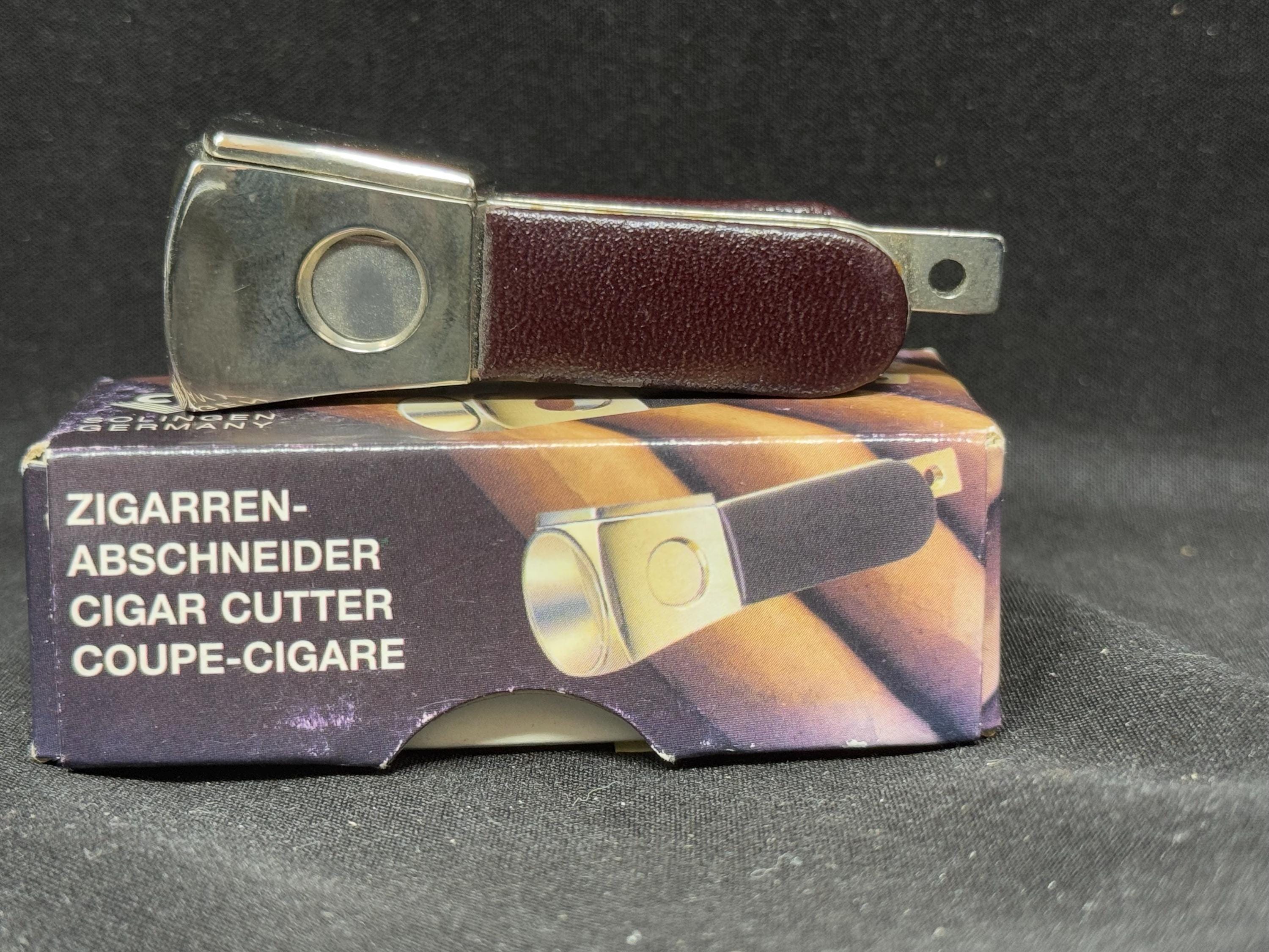 CTS Solingen Germany Mini V-Cut Cigar Cutter, Gold-Tone, NIB, 1950s-60s 2