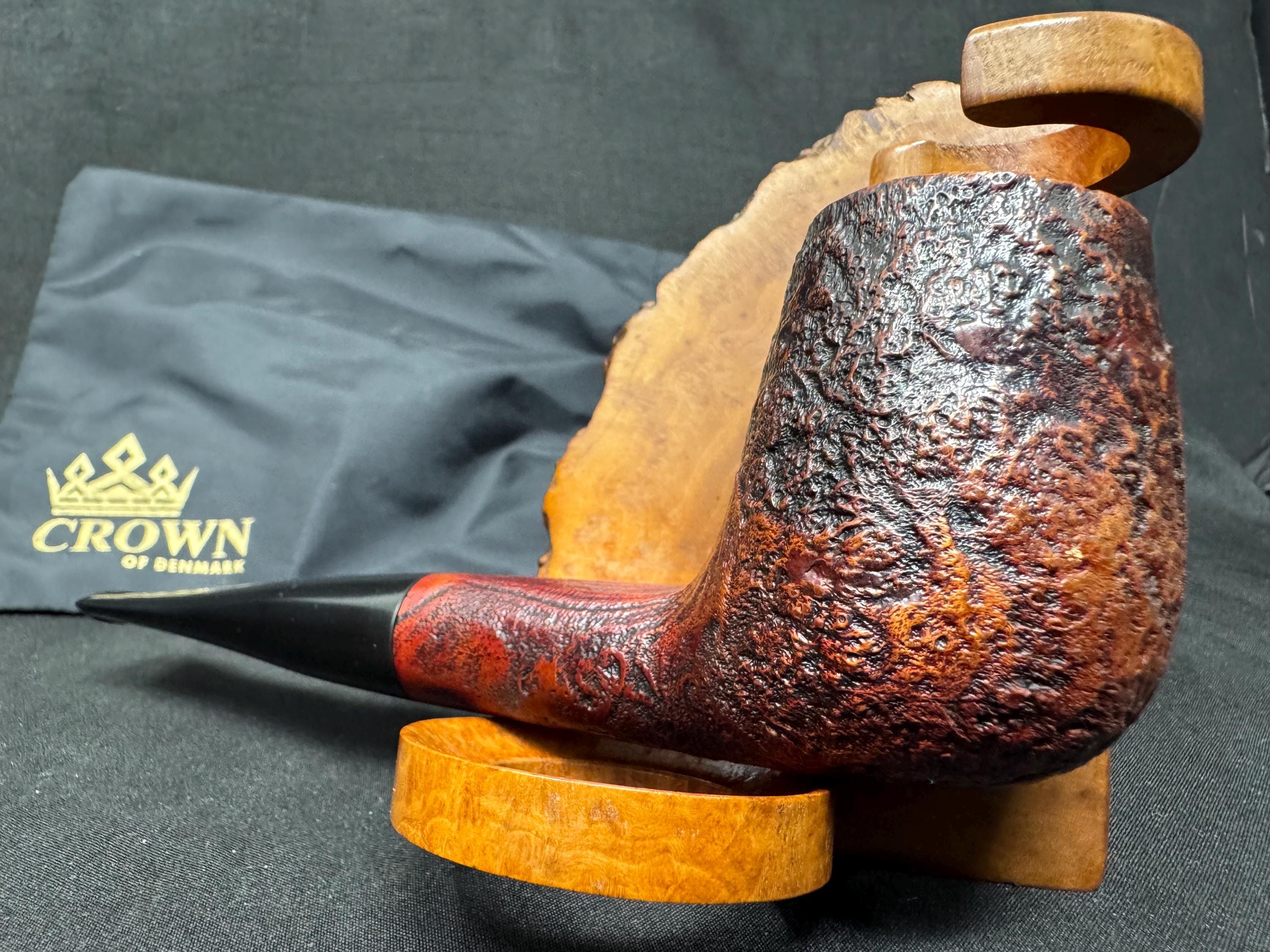 Rare W.Ø. Larsen Handmade Super Black Sandblasted Straight Billiard (Shape 40) – Large Chubby Shank, Danish Golden Era Estate Pipe.(SKU-264) 10
