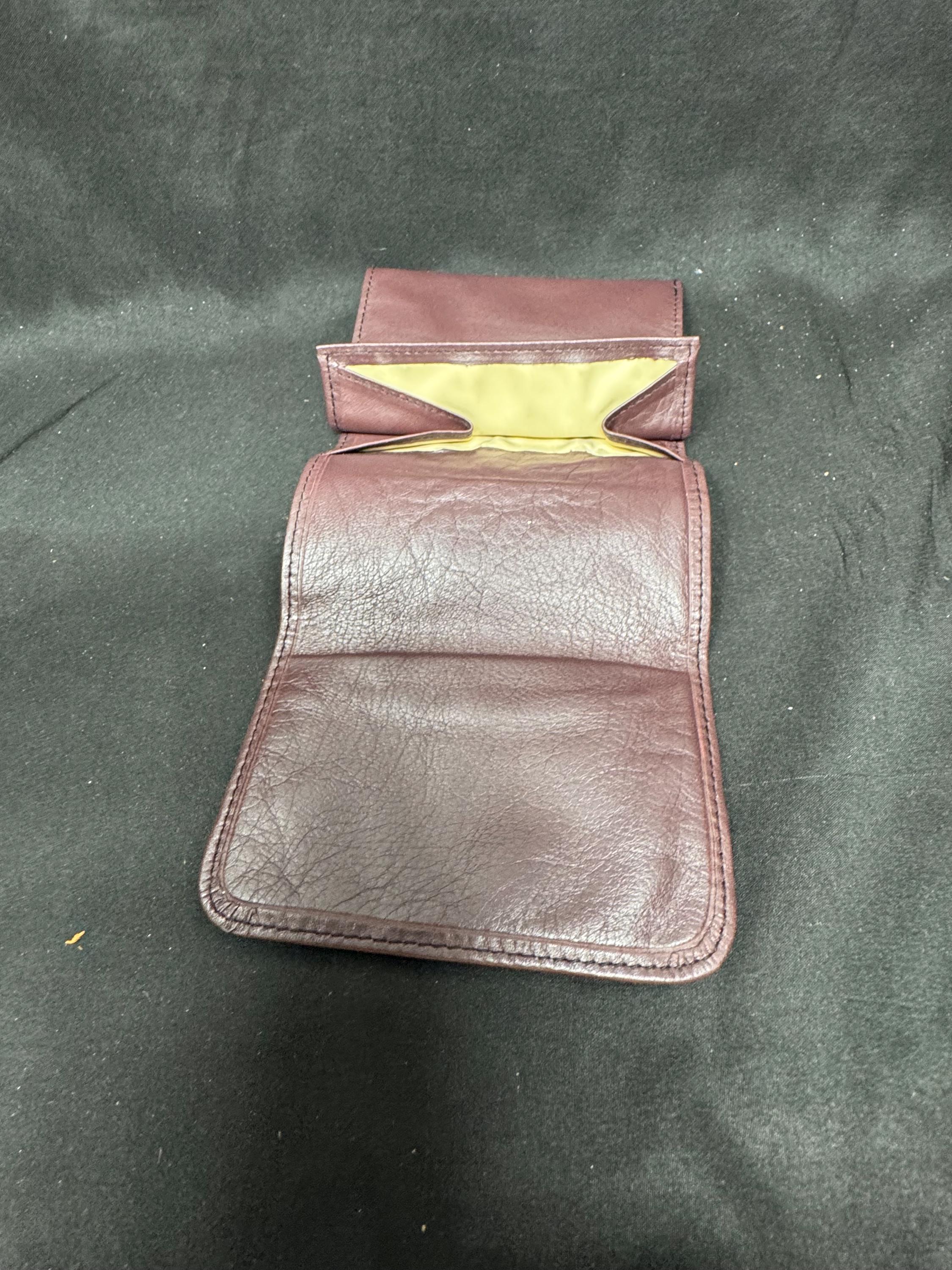Vintage German Tri-Fold Leather Tobacco Pouch 2oz Tin Capacity – Estate Accessory 5