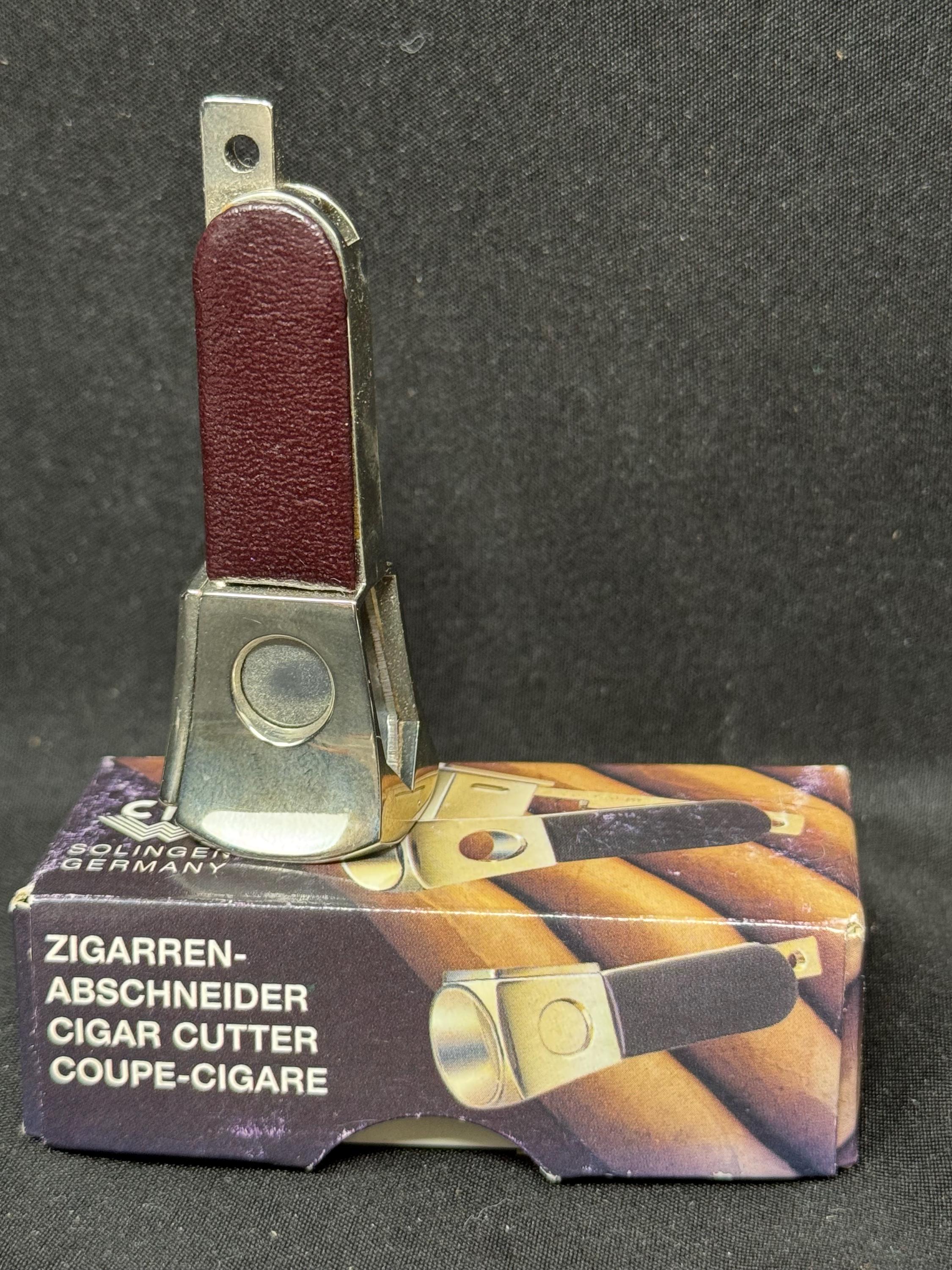 CTS Solingen Germany Mini V-Cut Cigar Cutter, Gold-Tone, NIB, 1950s-60s 4
