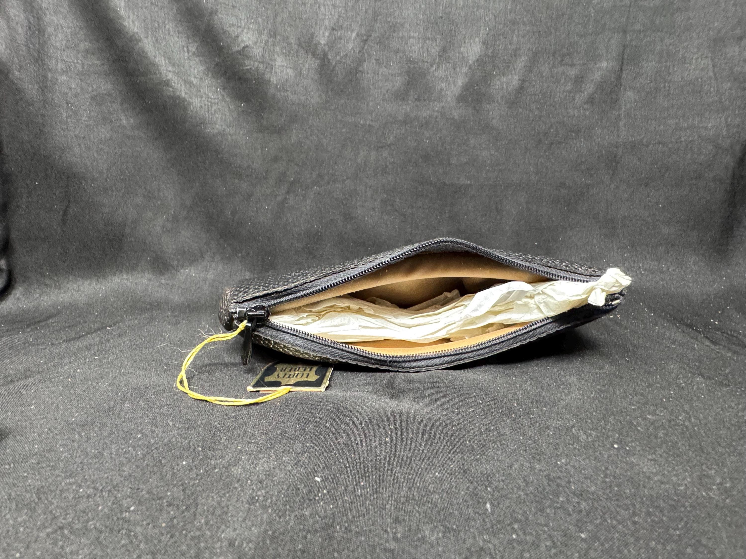 Vintage German Leather Pipe & Tobacco Pouch - Dual-Zipper Design, NOS Condition 4