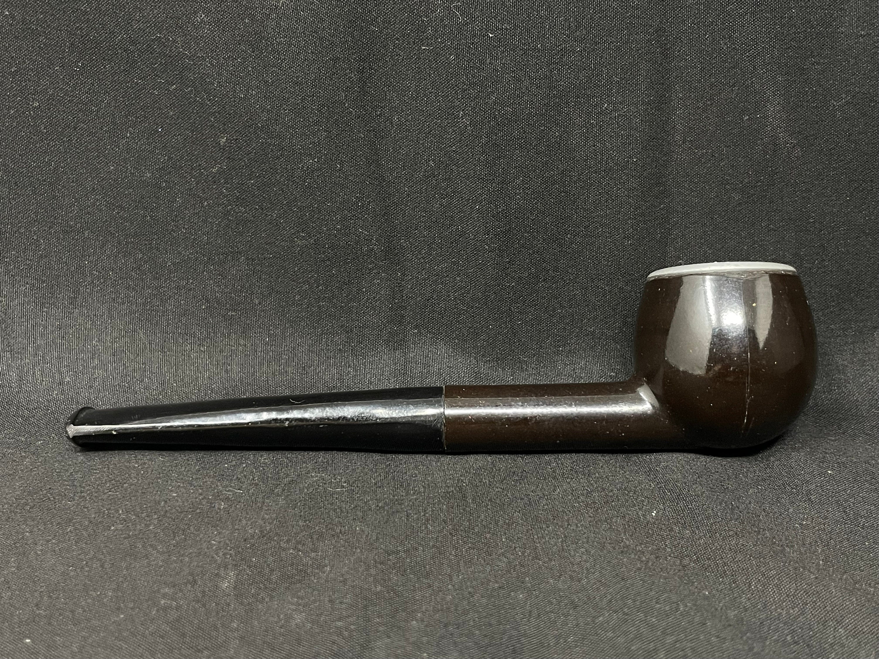 Nylon Smooth Straight Apple with Clay Bowl Insert and Metal Cap - Estate Pipe 2