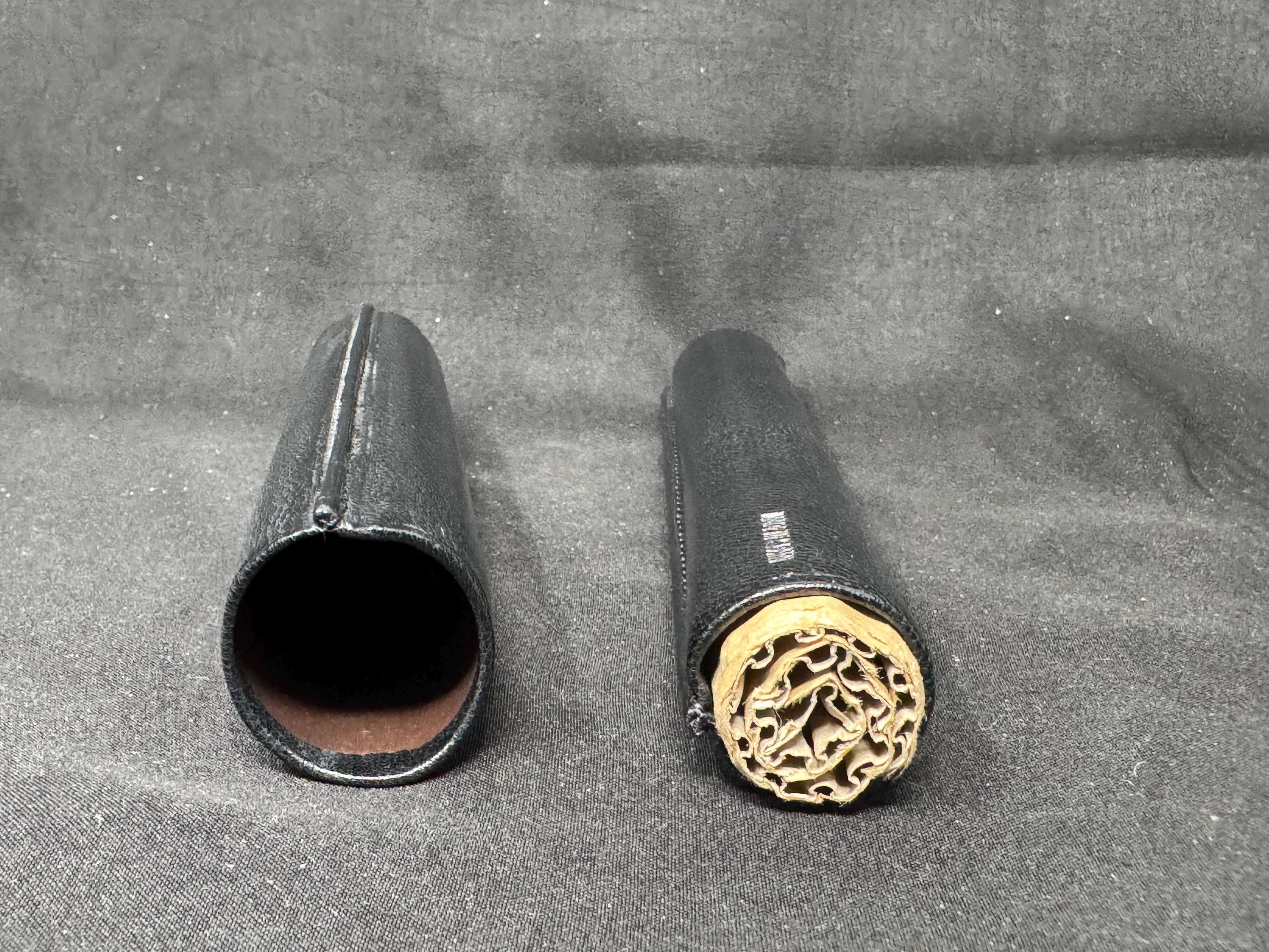 Unmarked Spanish Hard Leather One-Cigar Case, German Spec, Ubrique c.1980s-2000s 4