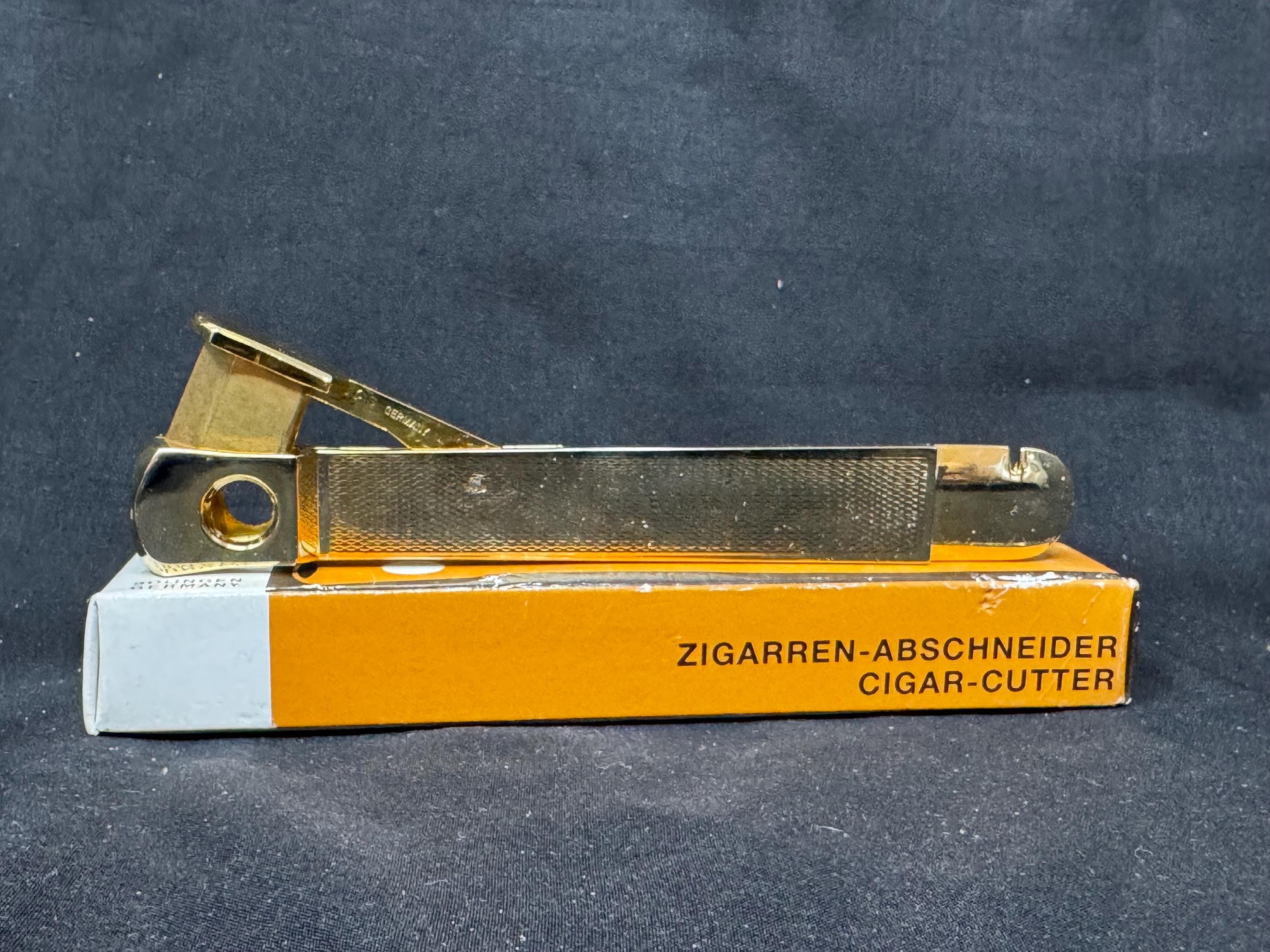 CTS Wolfertz Solingen Gold-Tone V-Cut Cigar Cutter, Original Box, 1980s-1990s 2