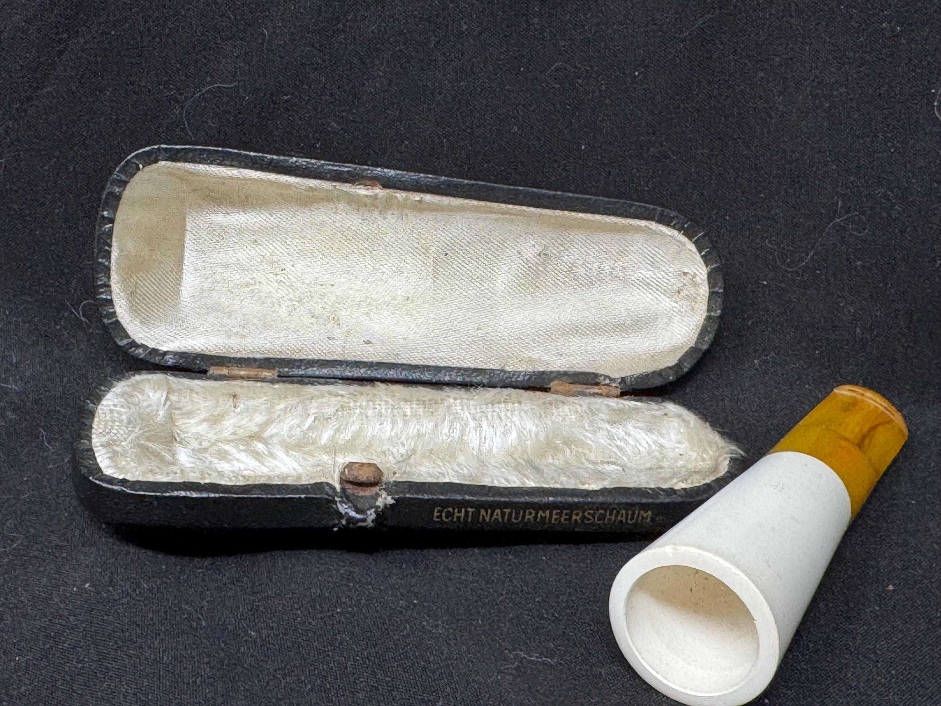 Smooth Meerschaum Cigar Holder - S. Yanik Style - with Antique Case. SKU-126