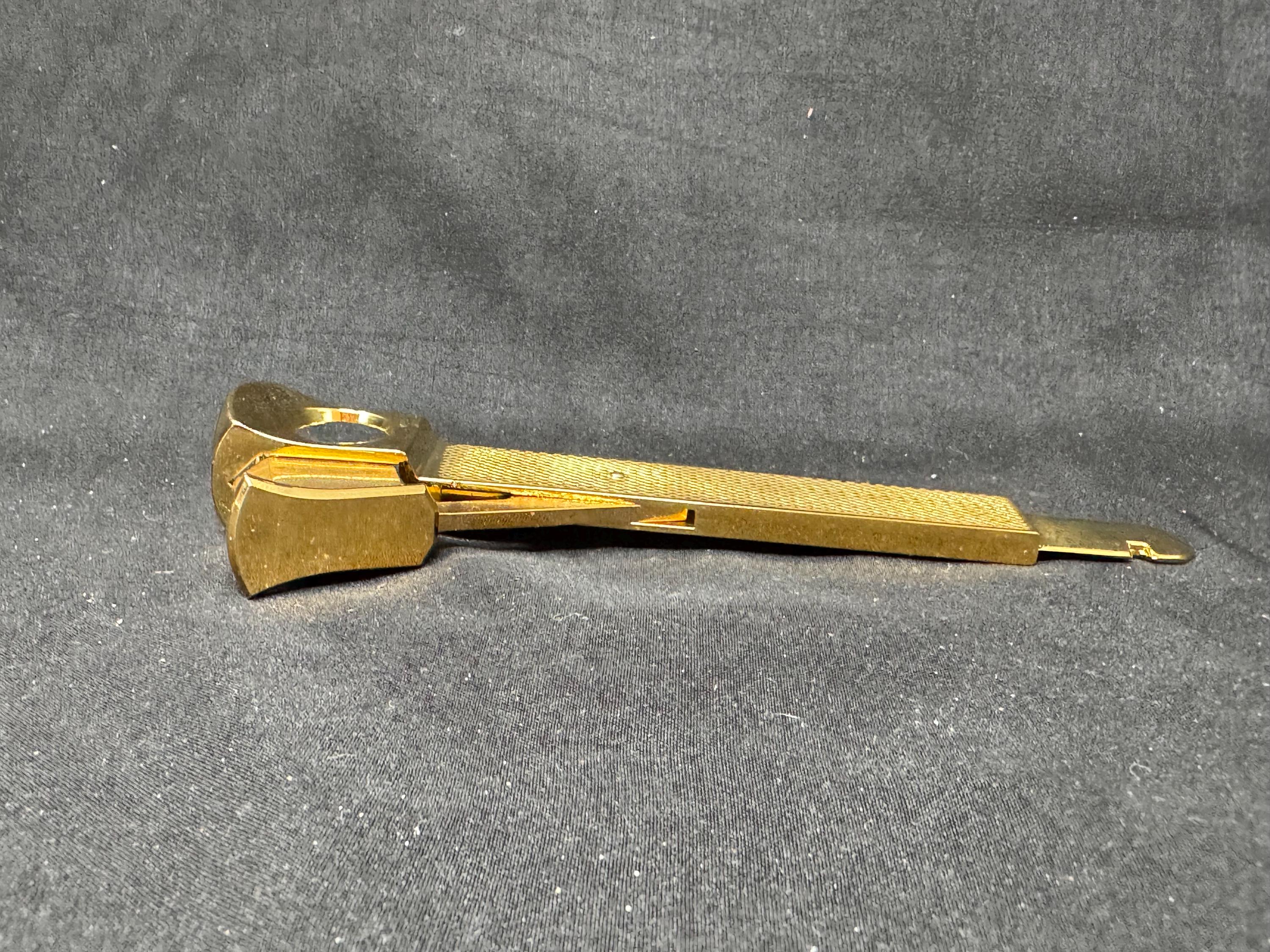 CTS Wolfertz Solingen V-Cut Cigar Cutter, Gold-Tone, circa 1960s-1980s 3