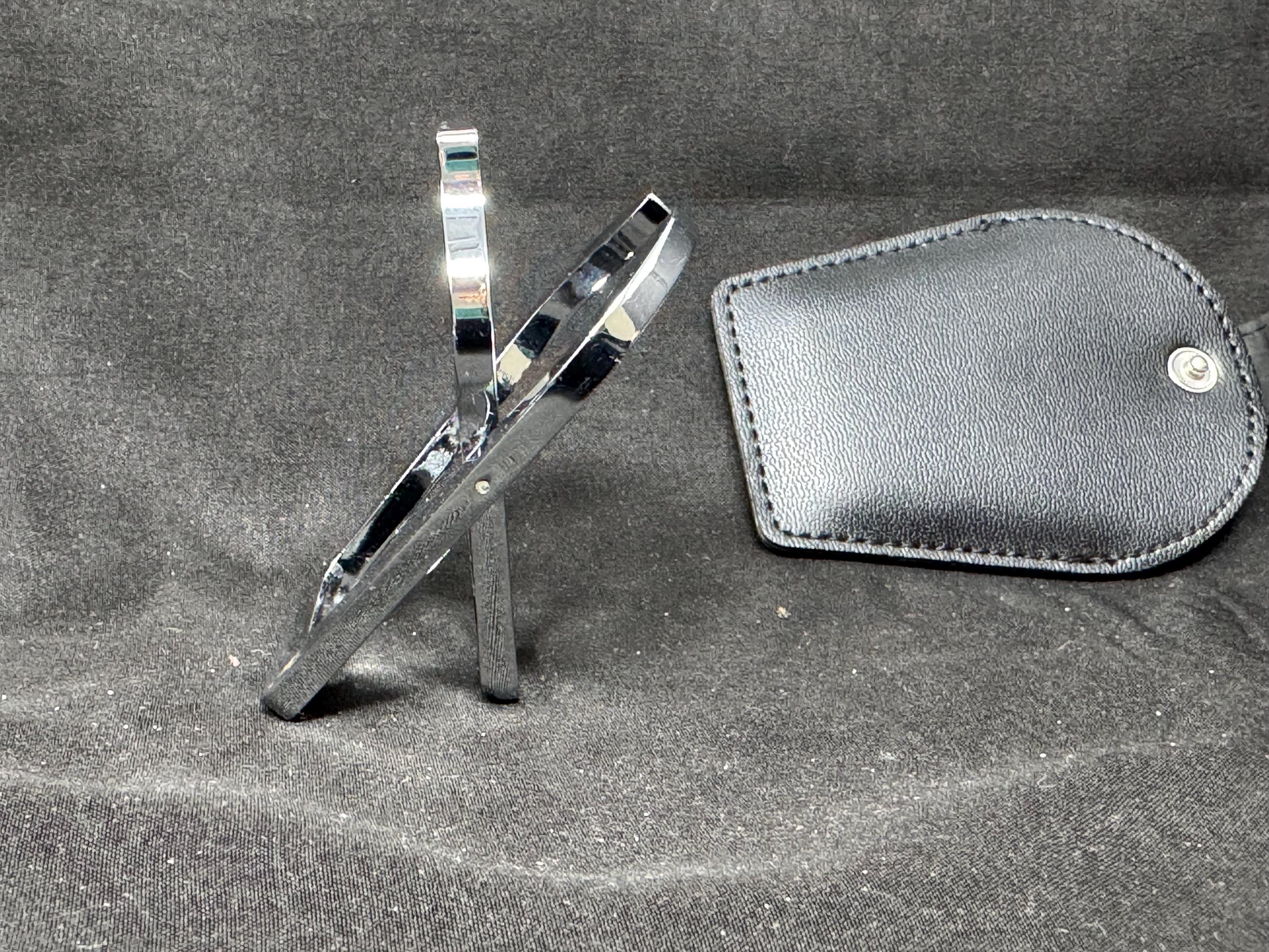 Metal Single-Pipe Stand with Scissor Mechanism and Leather Pouch - Portable Display Rest 4