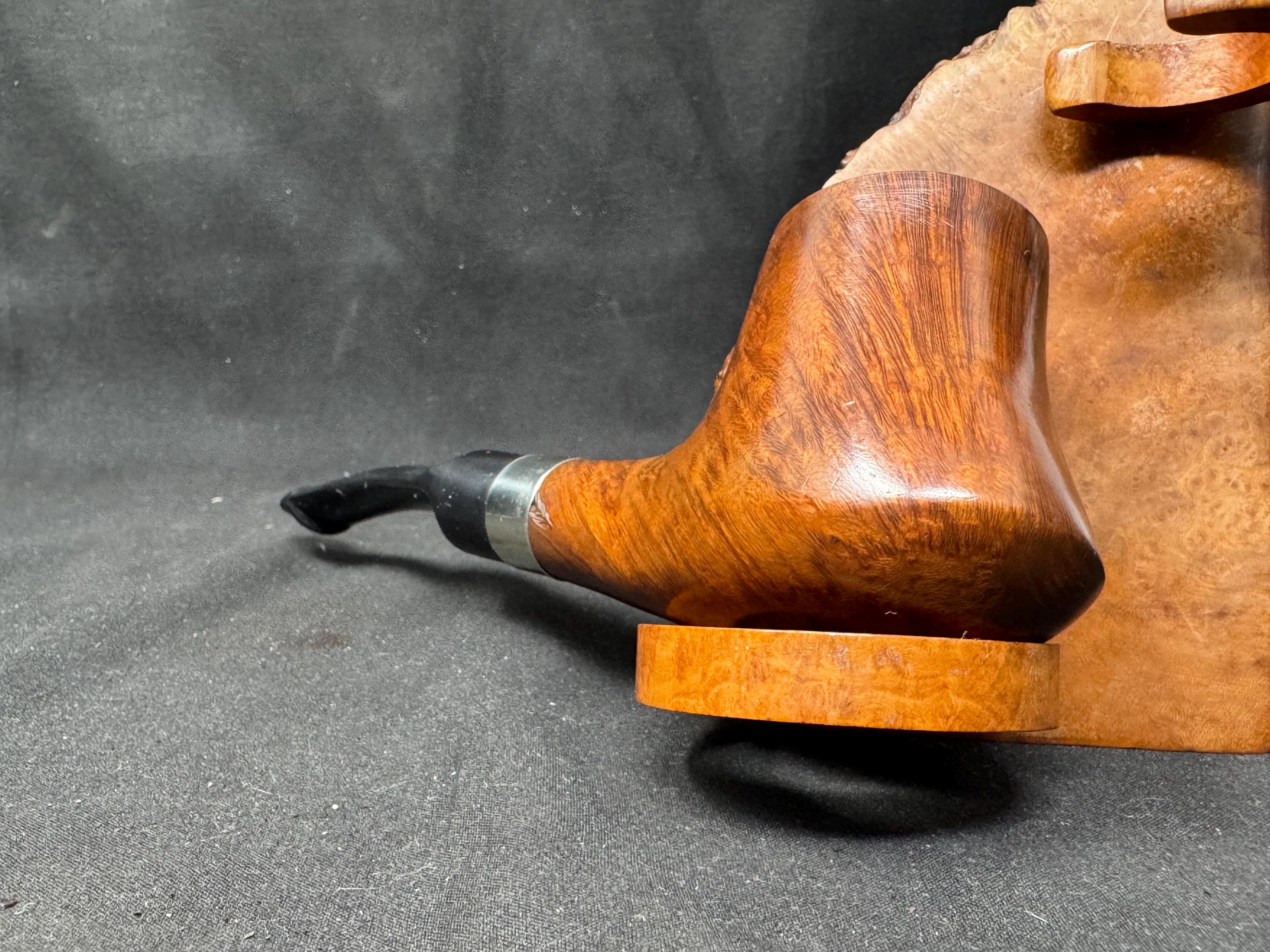 Showa Era Smooth Volcano Pipe | Chubby Shank, Saddle Stem, 9mm Filter 9