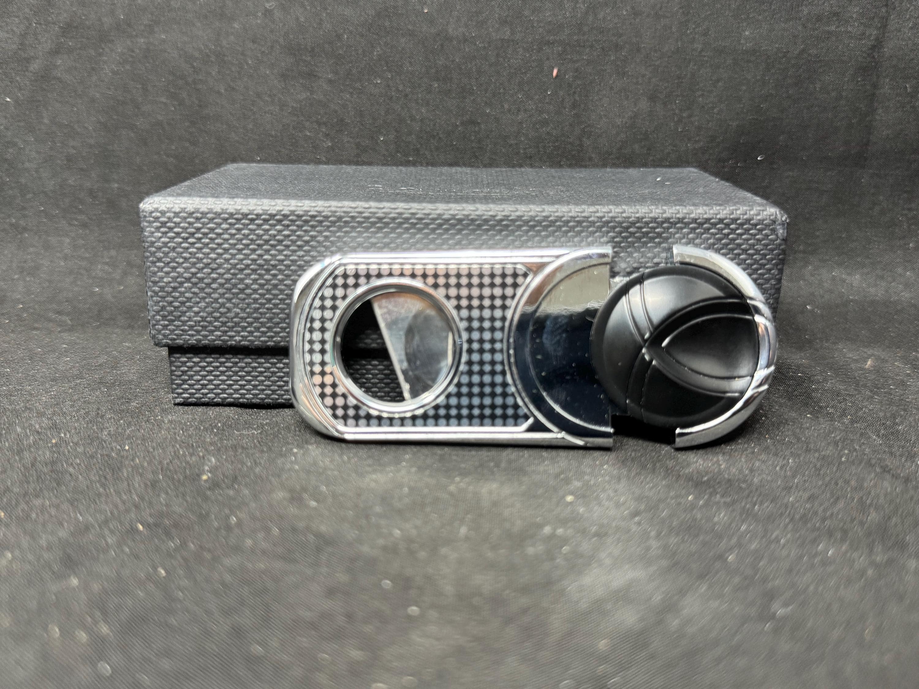 Furmula Magic Patent Chrome Cigar Cutter | DNA Square-Line Collection | SKU-290 2