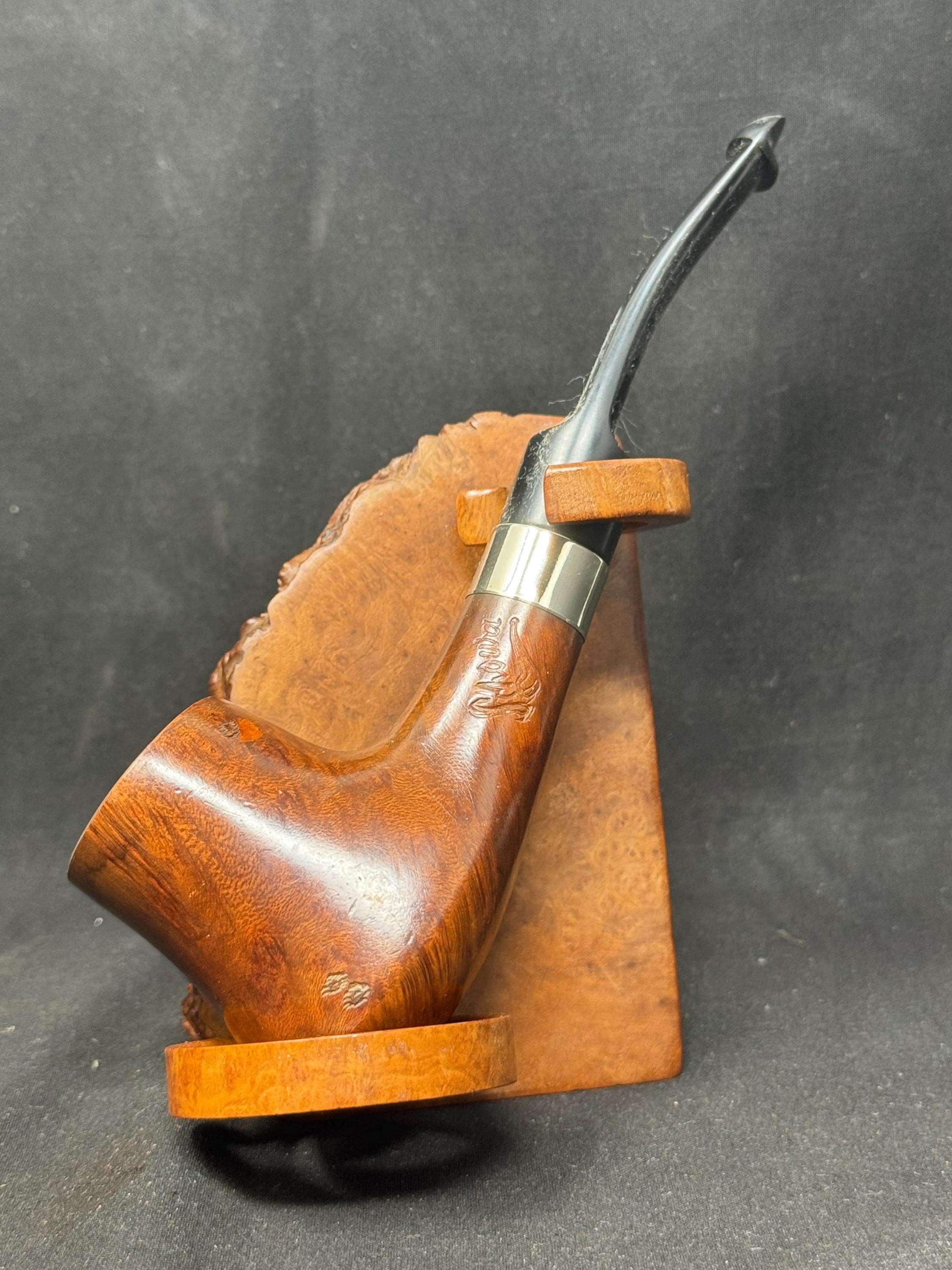 Showa Era Smooth Volcano Pipe | Chubby Shank, Saddle Stem, 9mm Filter 2