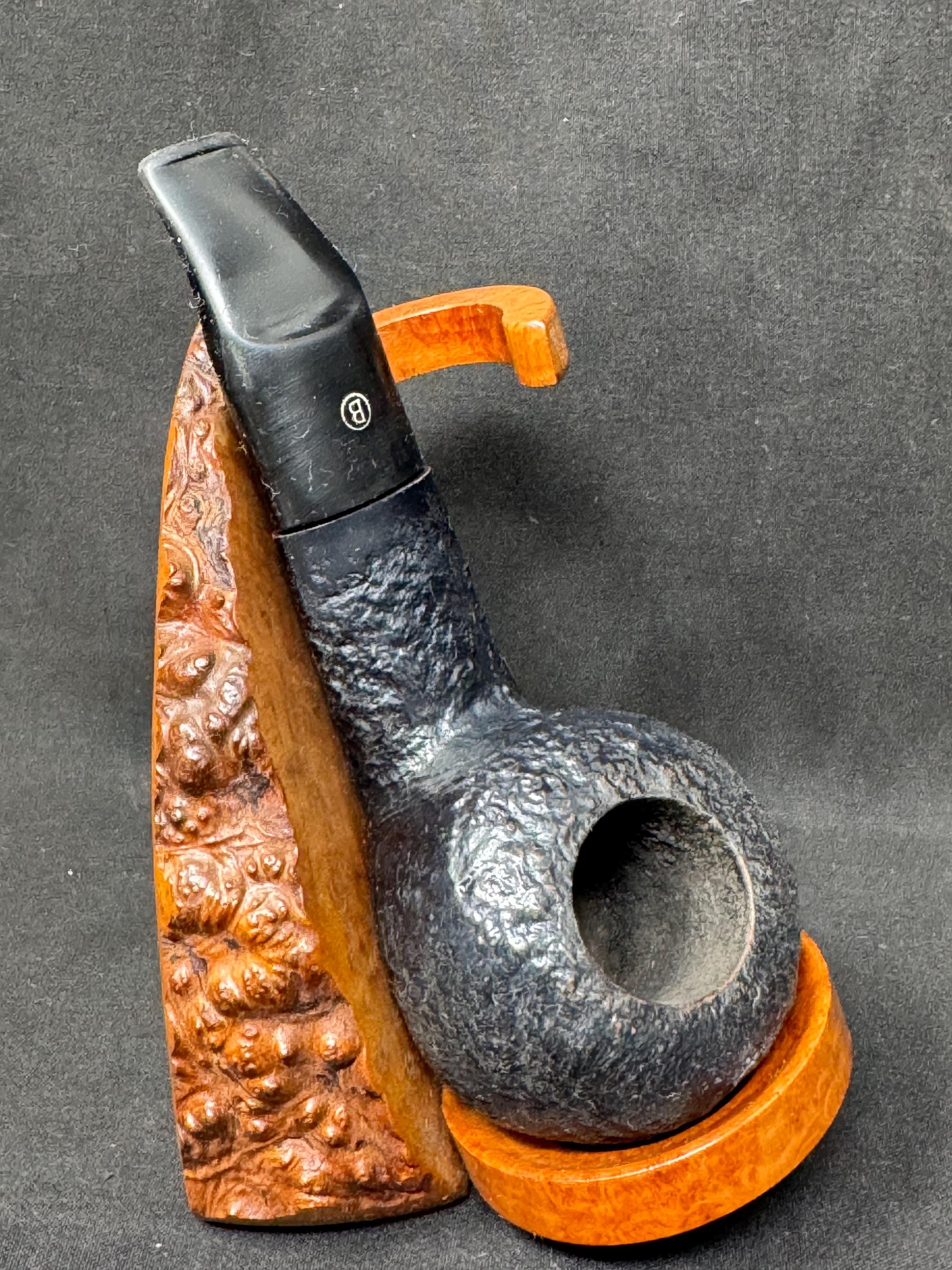 Big Ben Kingline 427 Sandblast Tomato Nosewarmer | Dutch Briar | Vulcanite Saddle Stem 2