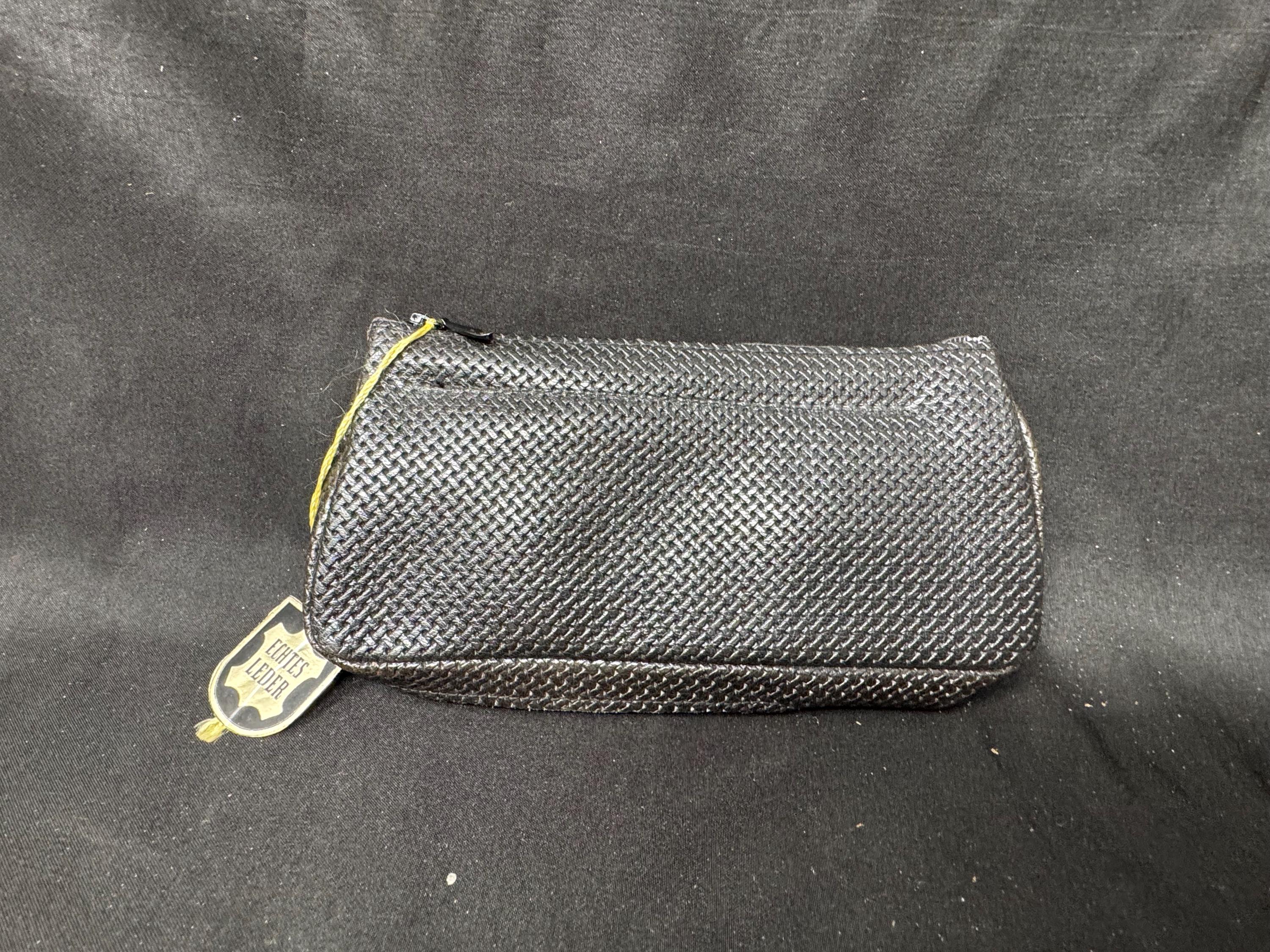 Vintage German Leather Pipe & Tobacco Pouch - Dual-Zipper Design, NOS Condition 2