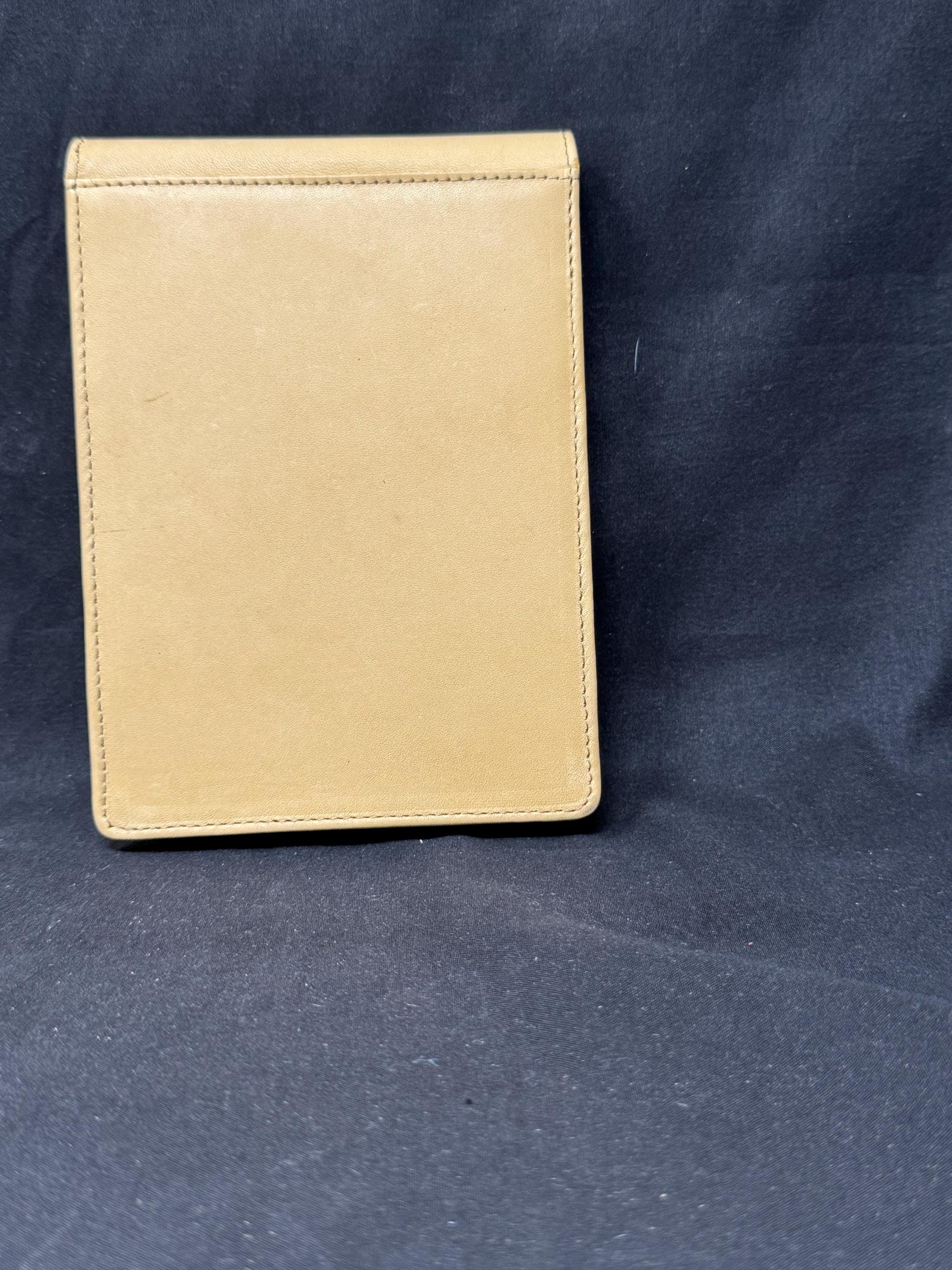 Quadriga 4-Cigar Leather Case | Full-Grain Vintage Estate Tobacco Accessory 2