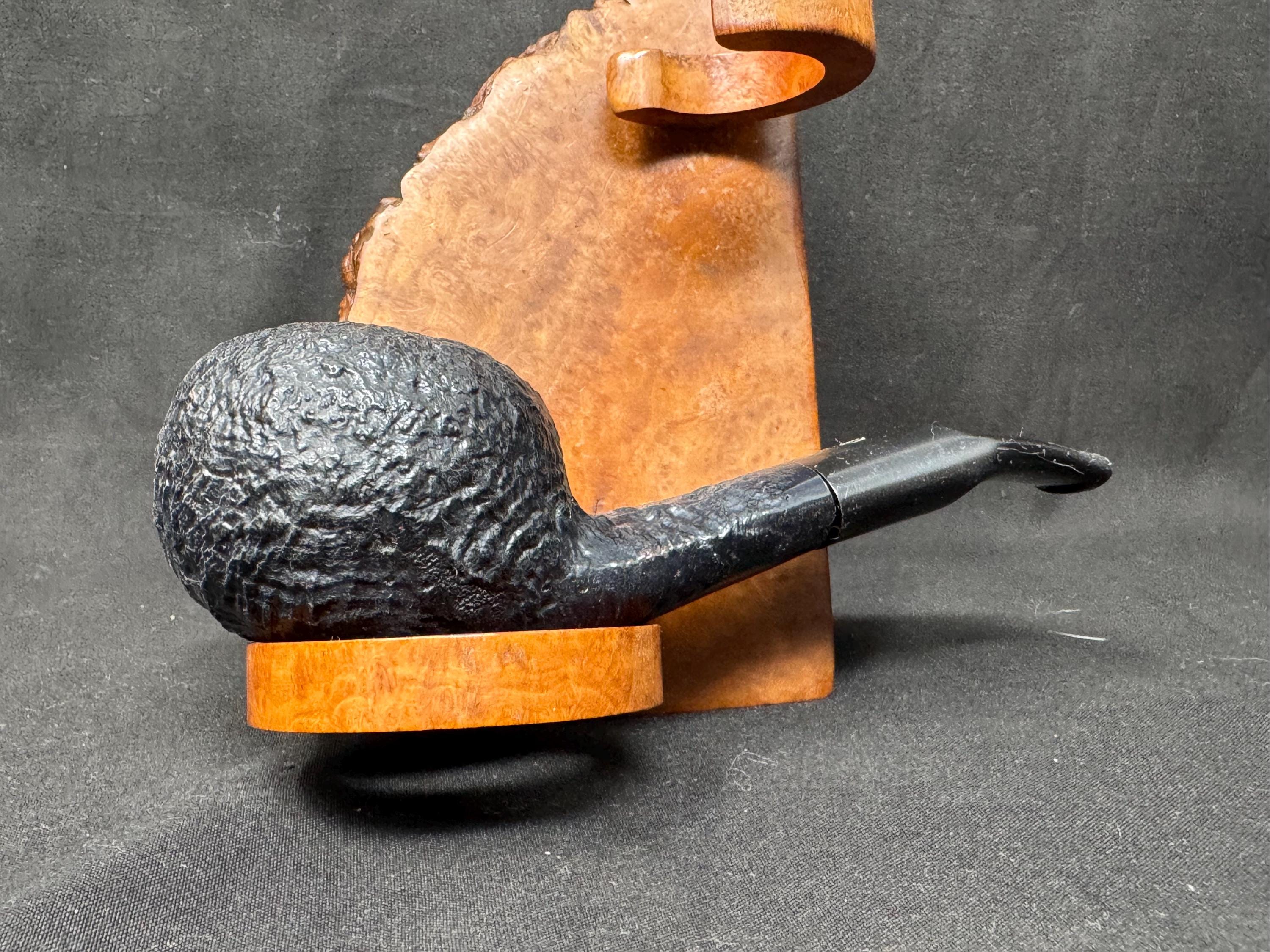 Big Ben Kingline 427 Sandblast Tomato Nosewarmer | Dutch Briar | Vulcanite Saddle Stem 3