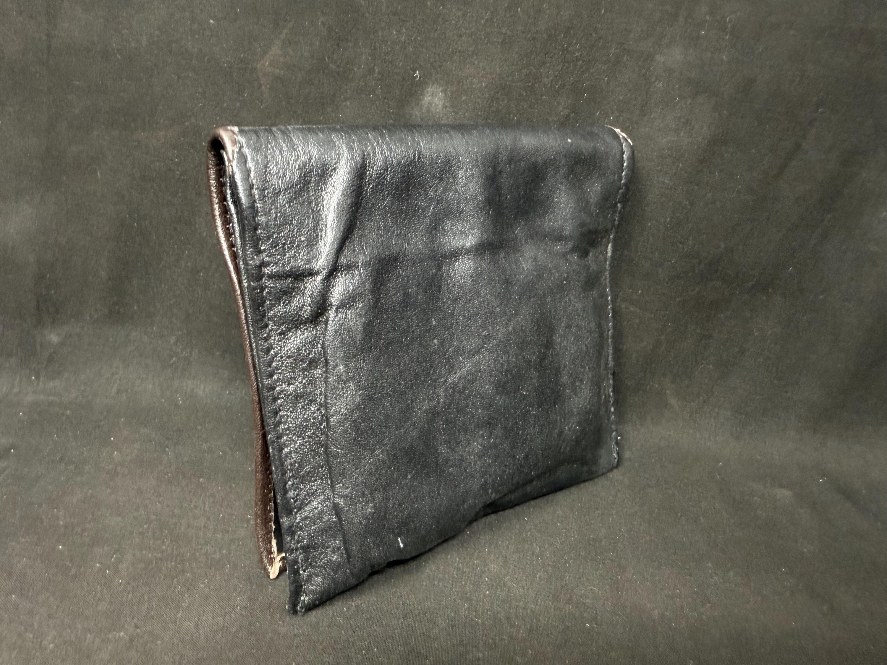 Mid-Century Leather Tobacco Caddy | Genuine Hide Single-Pocket Cellar | 2oz+ Capacity 3
