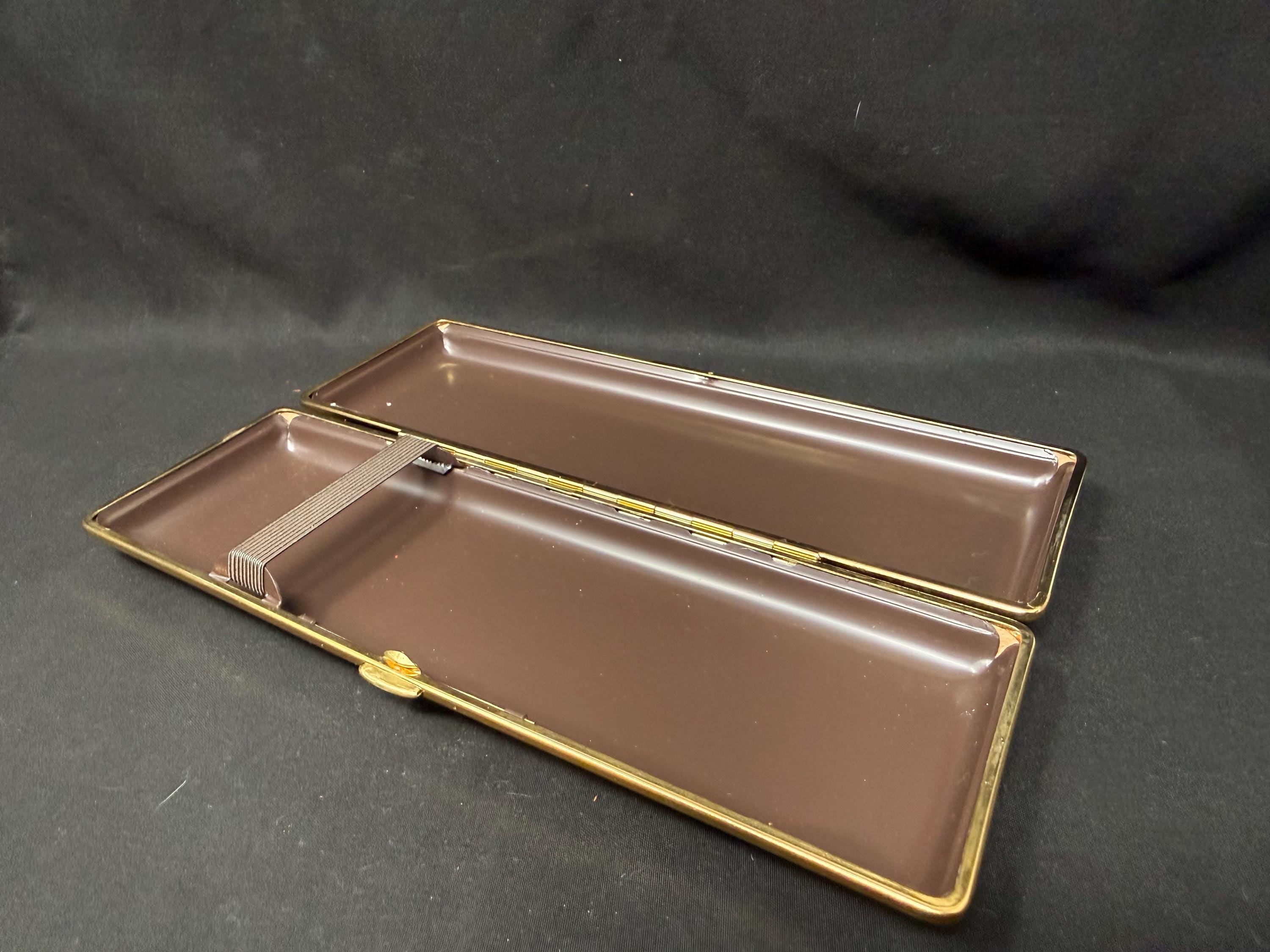 Antique German Leather Cigar Case with Metal Frame, Mid-20th Century NOS 2