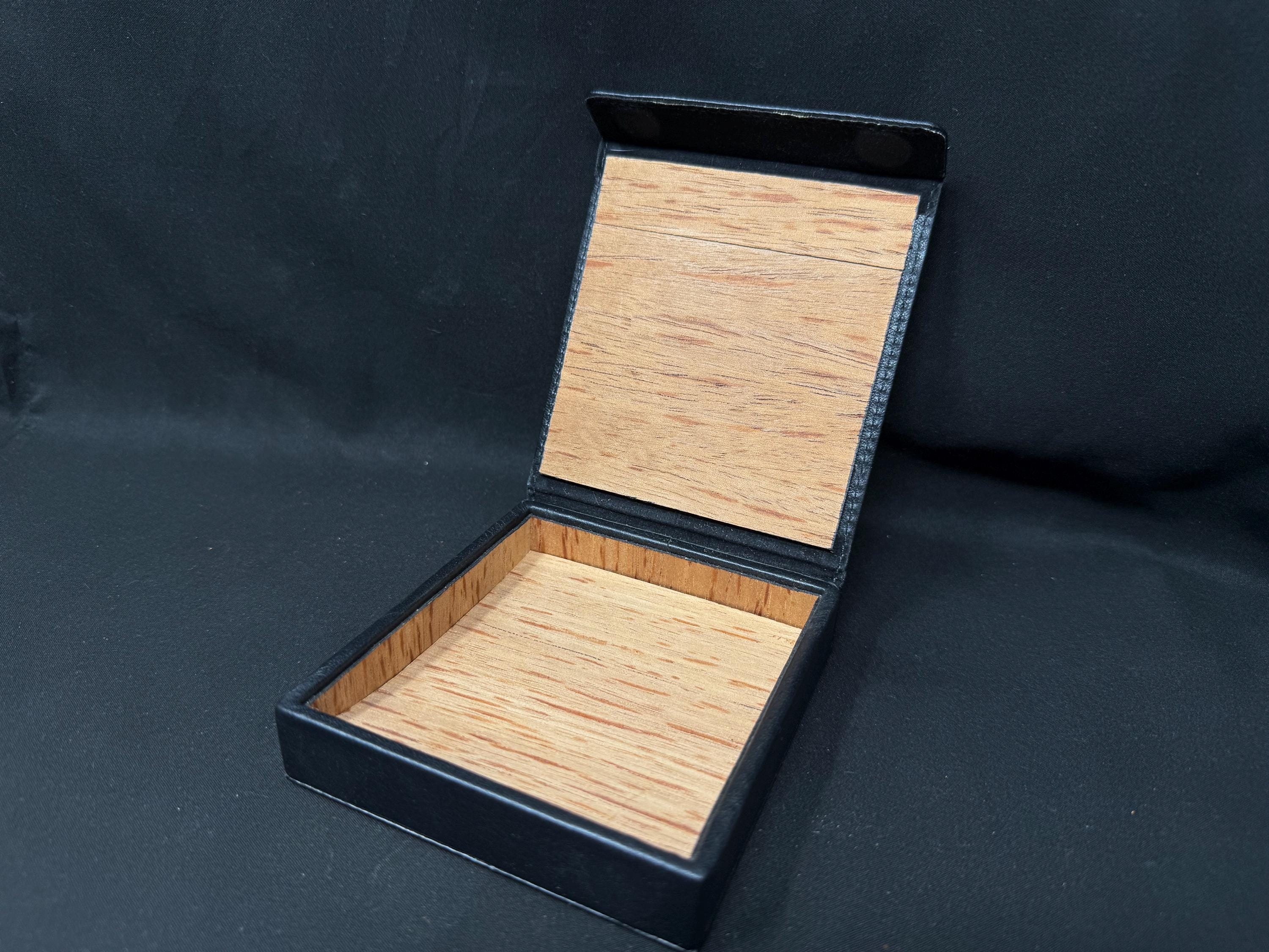 German Leather & Wood Cigar Box with Magnetic Closure | Estate Humidor